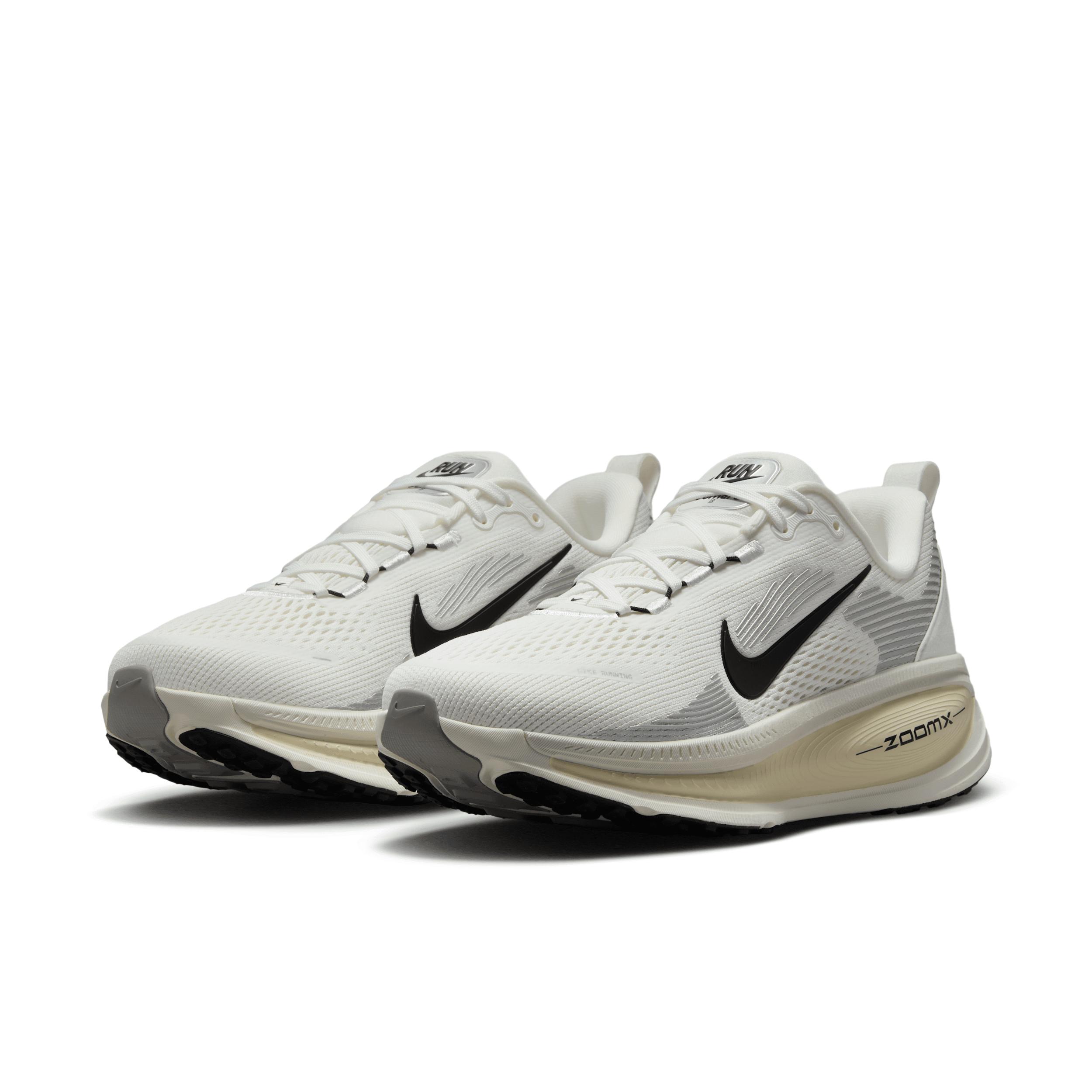 Nike Womens Vomero 18 Road Running Shoes | HM6804-101 Product Image