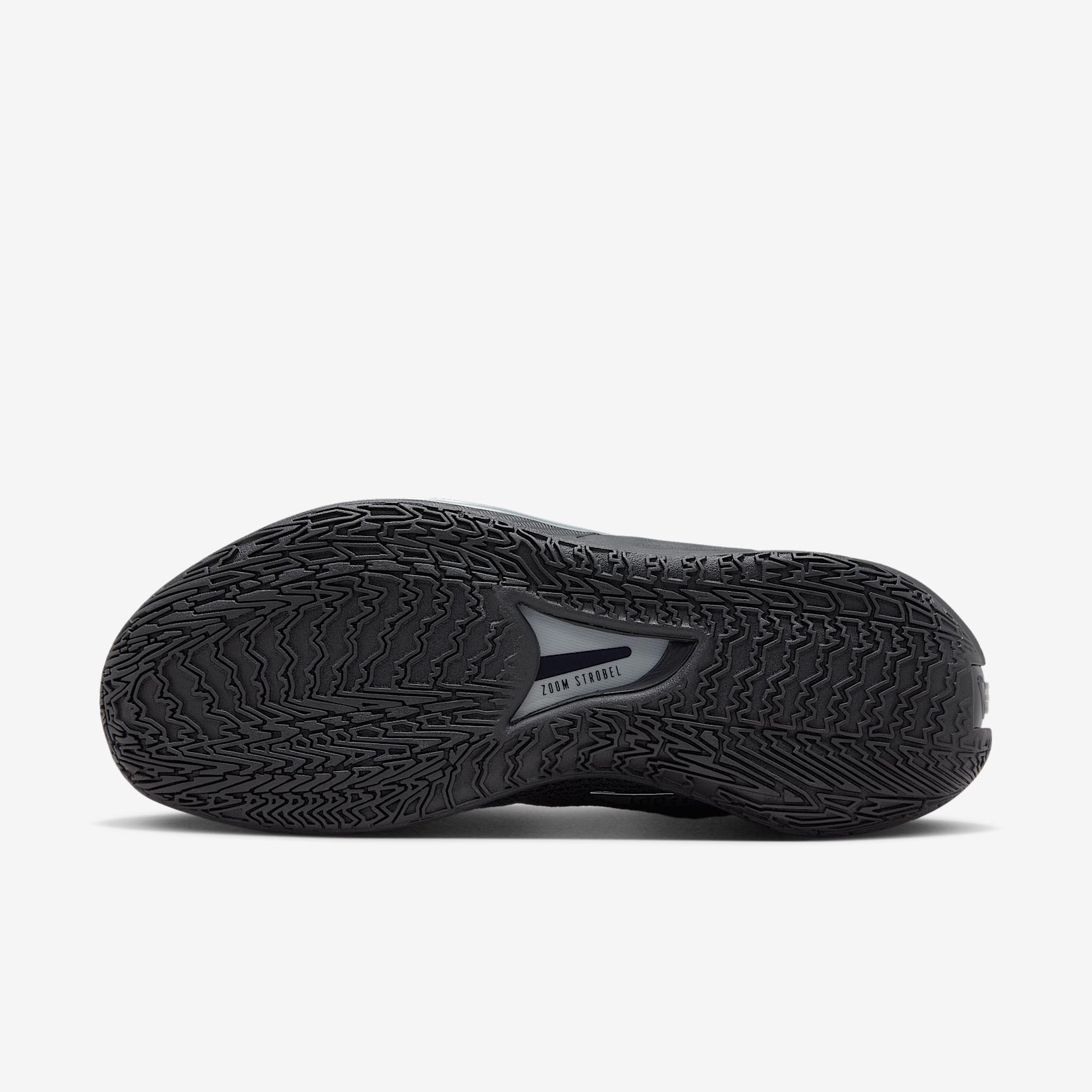 Nike Men's G.T. Cut Basketball Shoes Product Image