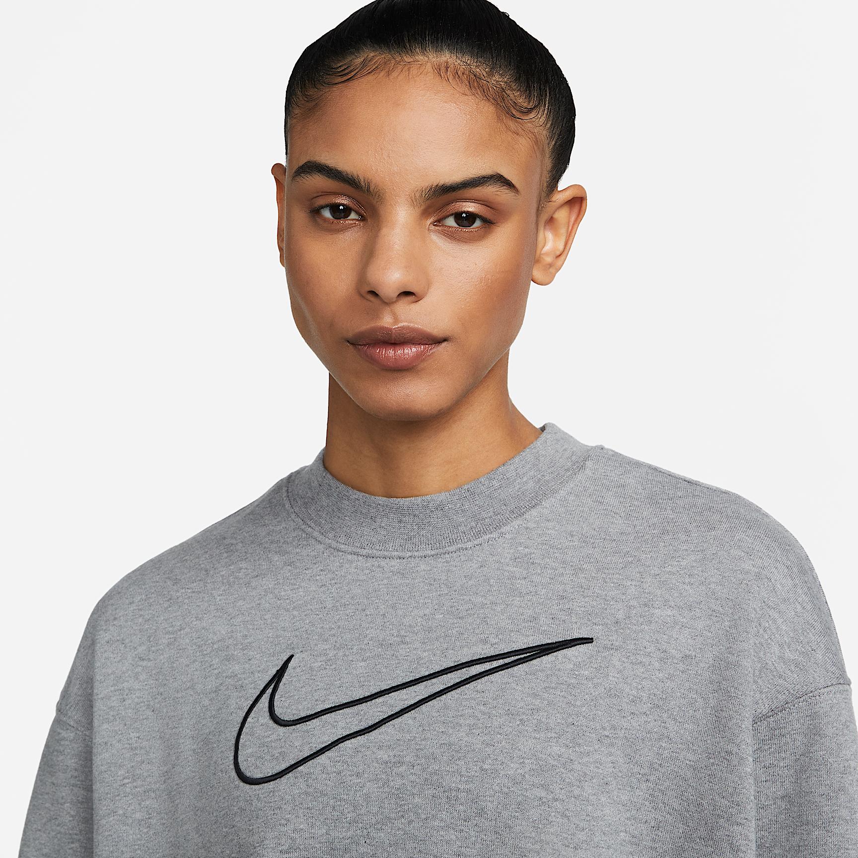 Nike Womens Dri-FIT Get Fit Graphic Crewneck Sweatshirt | DQ5542-091 Product Image