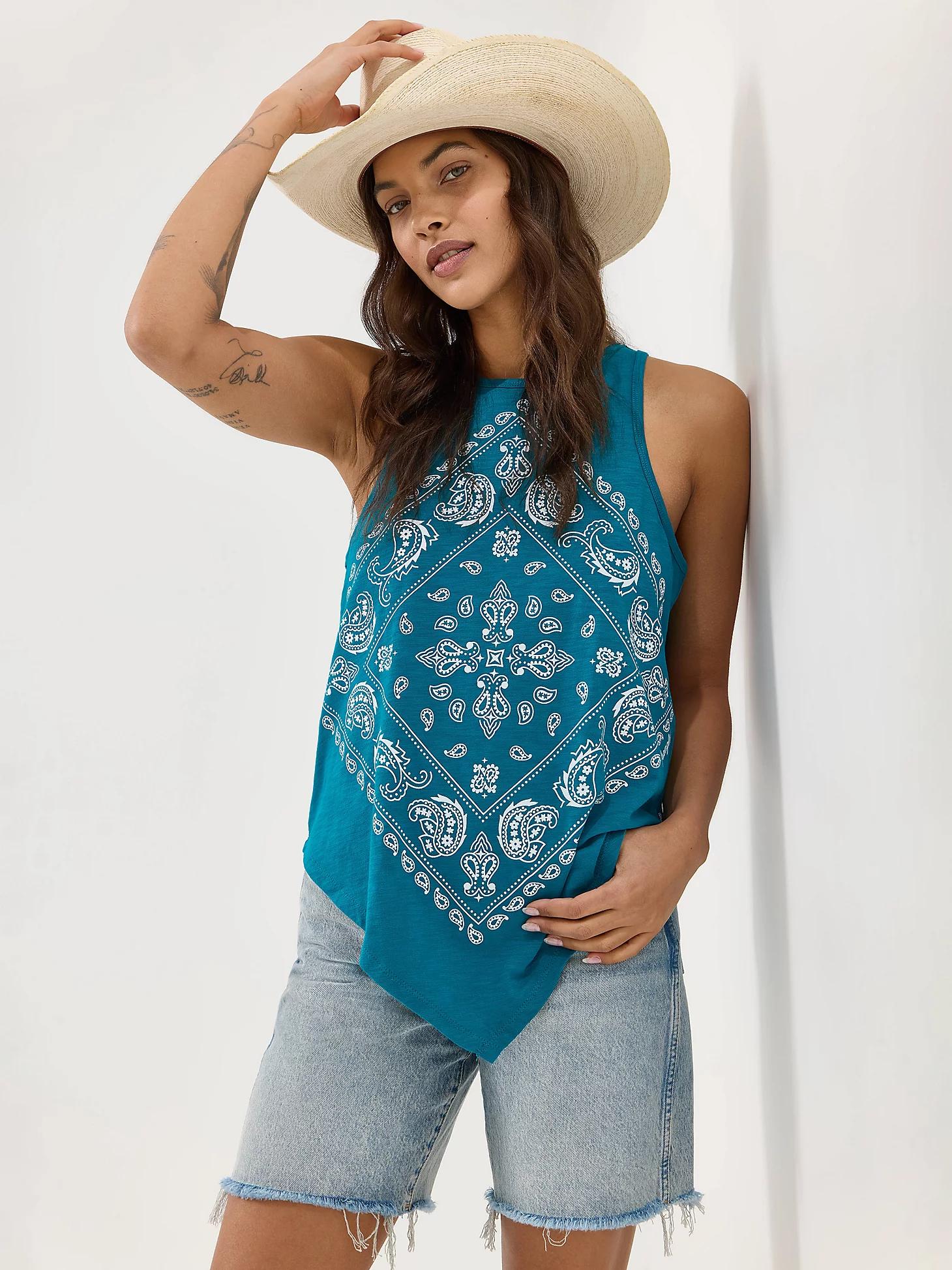 Women's Wrangler Bandana Diamond Front Tank in Washed Product Image