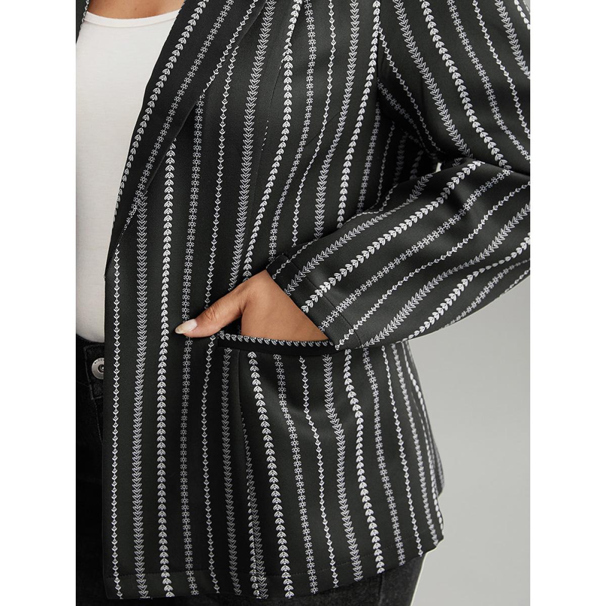 Plus Size Geometric Pocket Contrast Suit Collar Blazer Black Women Dailywear Geometric Contrast Sleeve Long Sleeve Suit Collar 14-16/1X Pocket Casual Blazers BloomChic Product Image