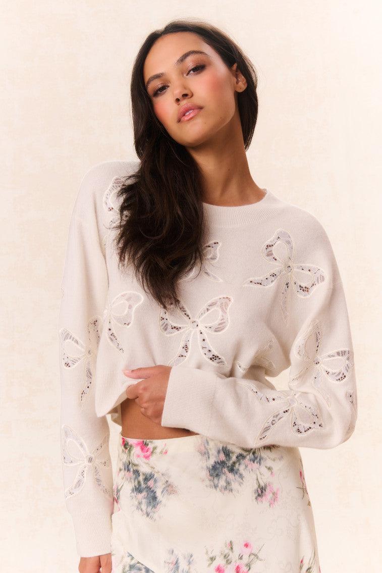 Parson Bow Print Pullover Product Image