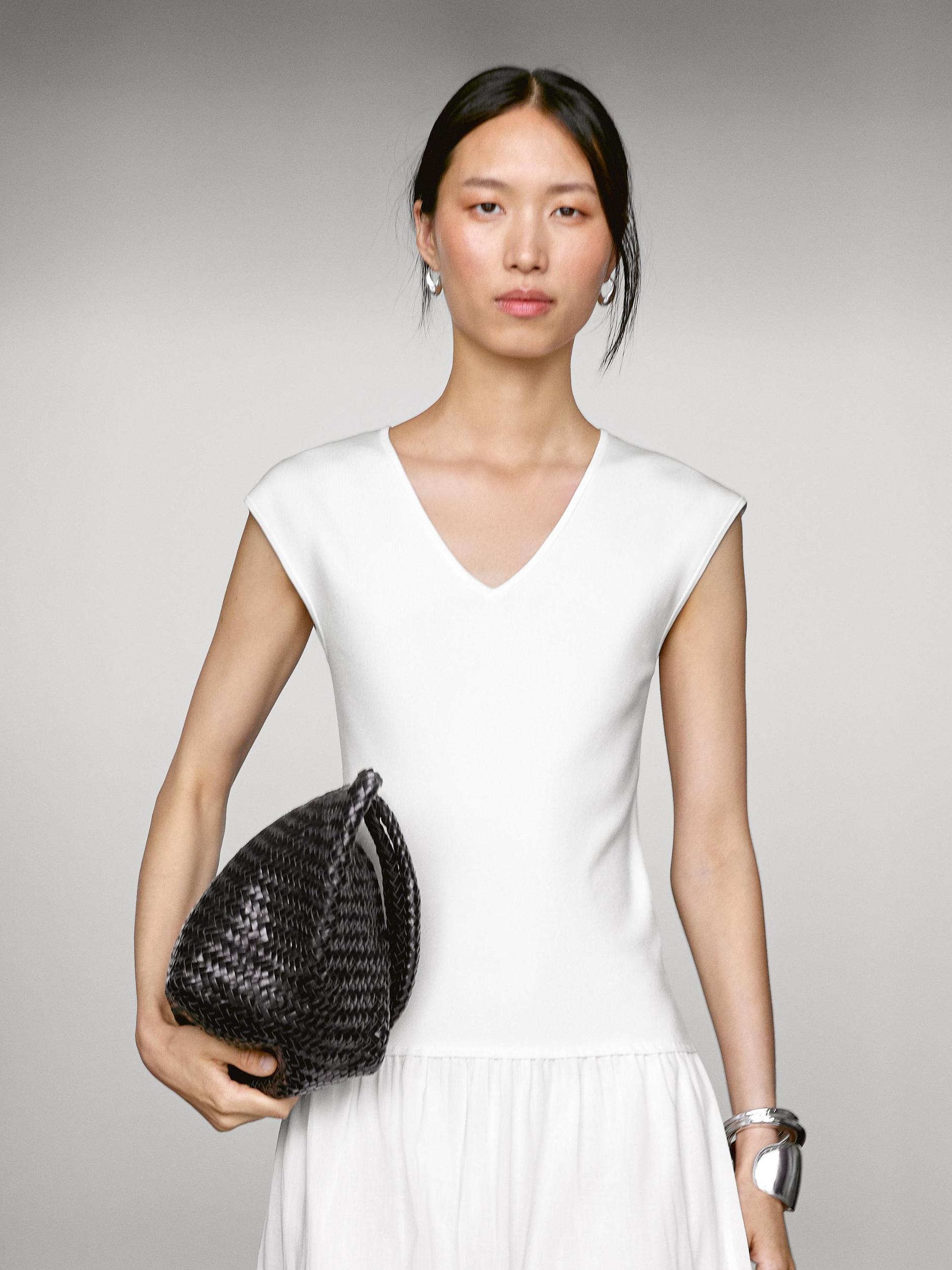 Long contrast V-neck dress Product Image