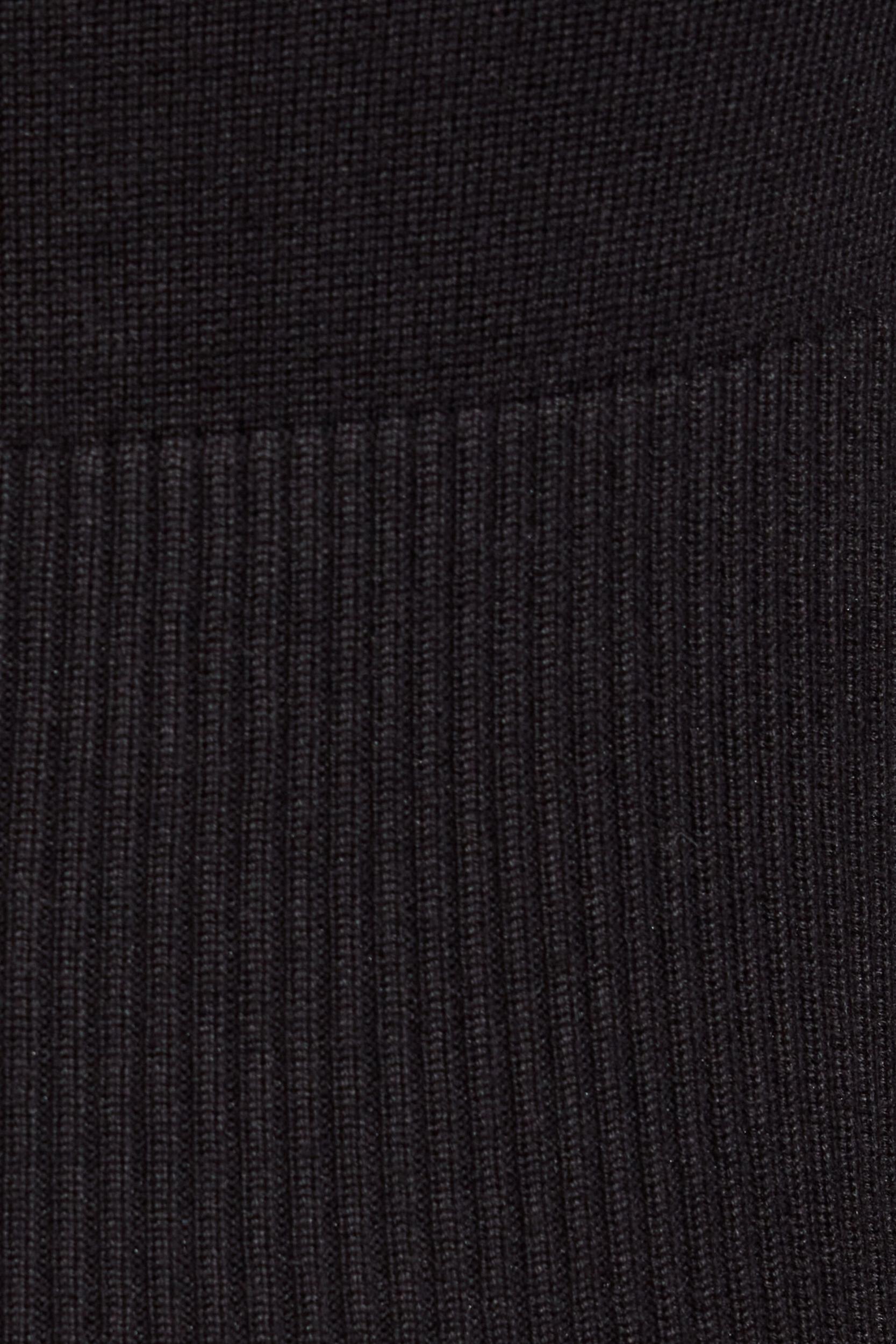 Sleek Crewneck T-Shirt Product Image