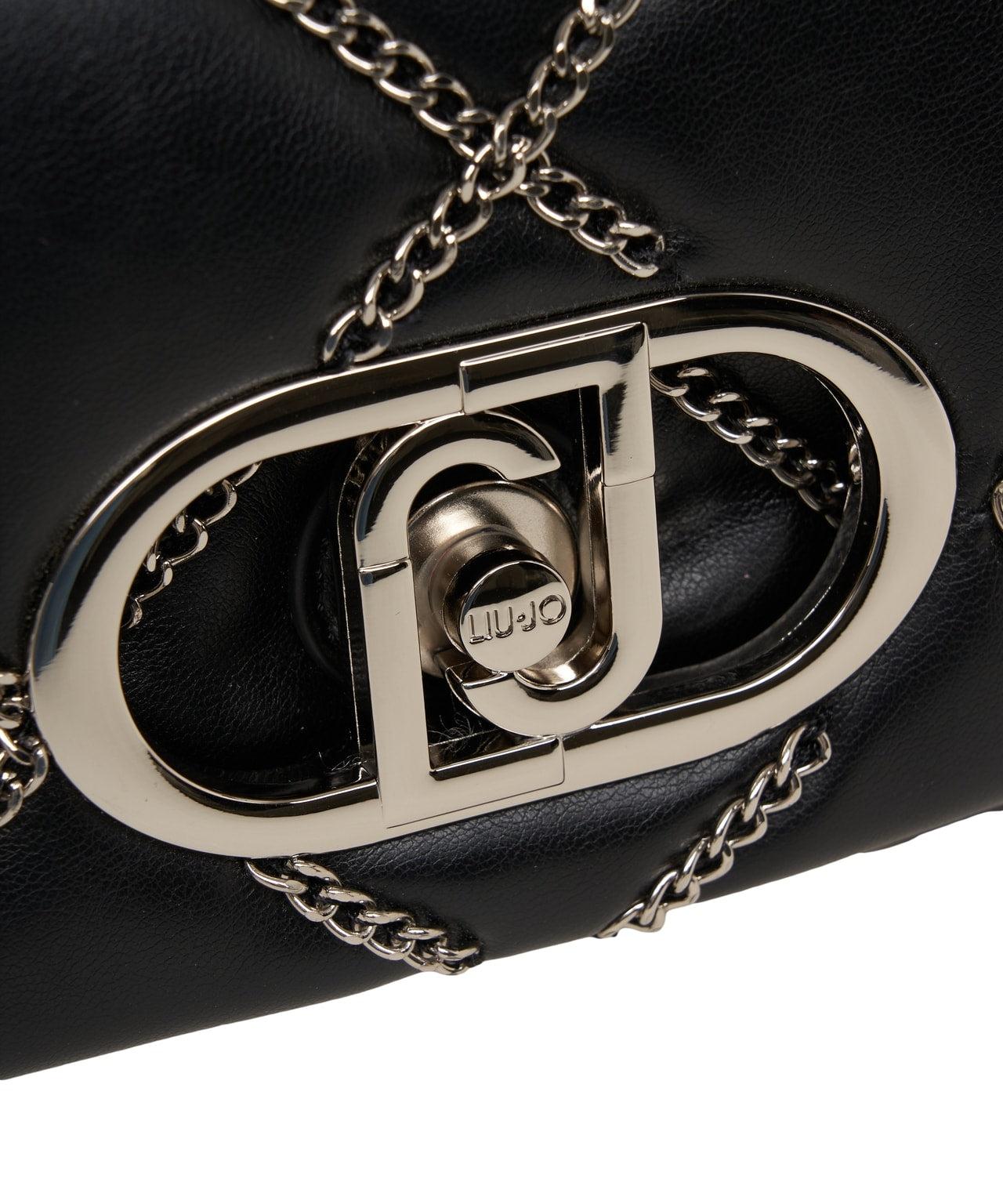 Shoulder bag 'LaPuffy' matelasse Product Image