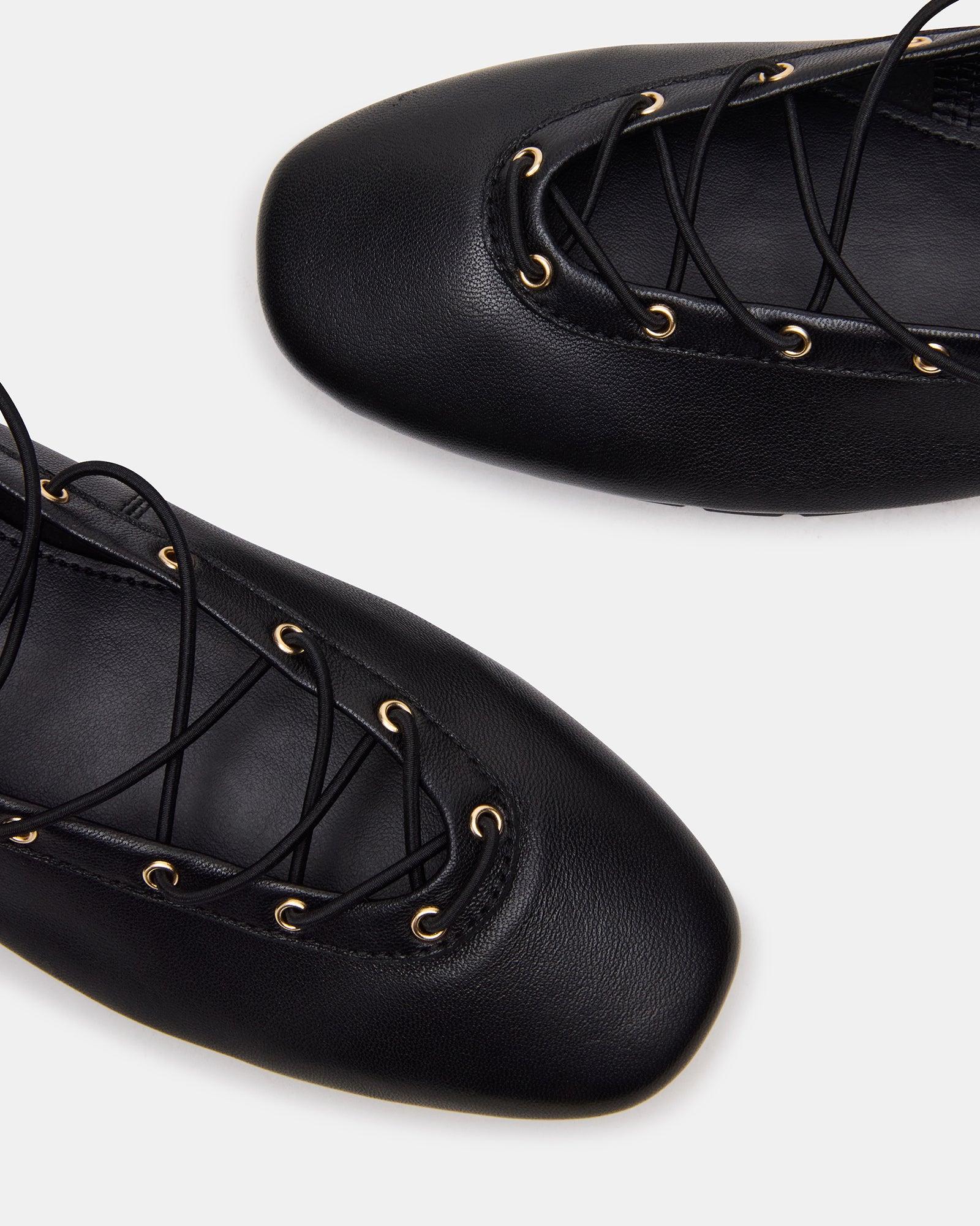 POINTE BLACK LEATHER Female Product Image