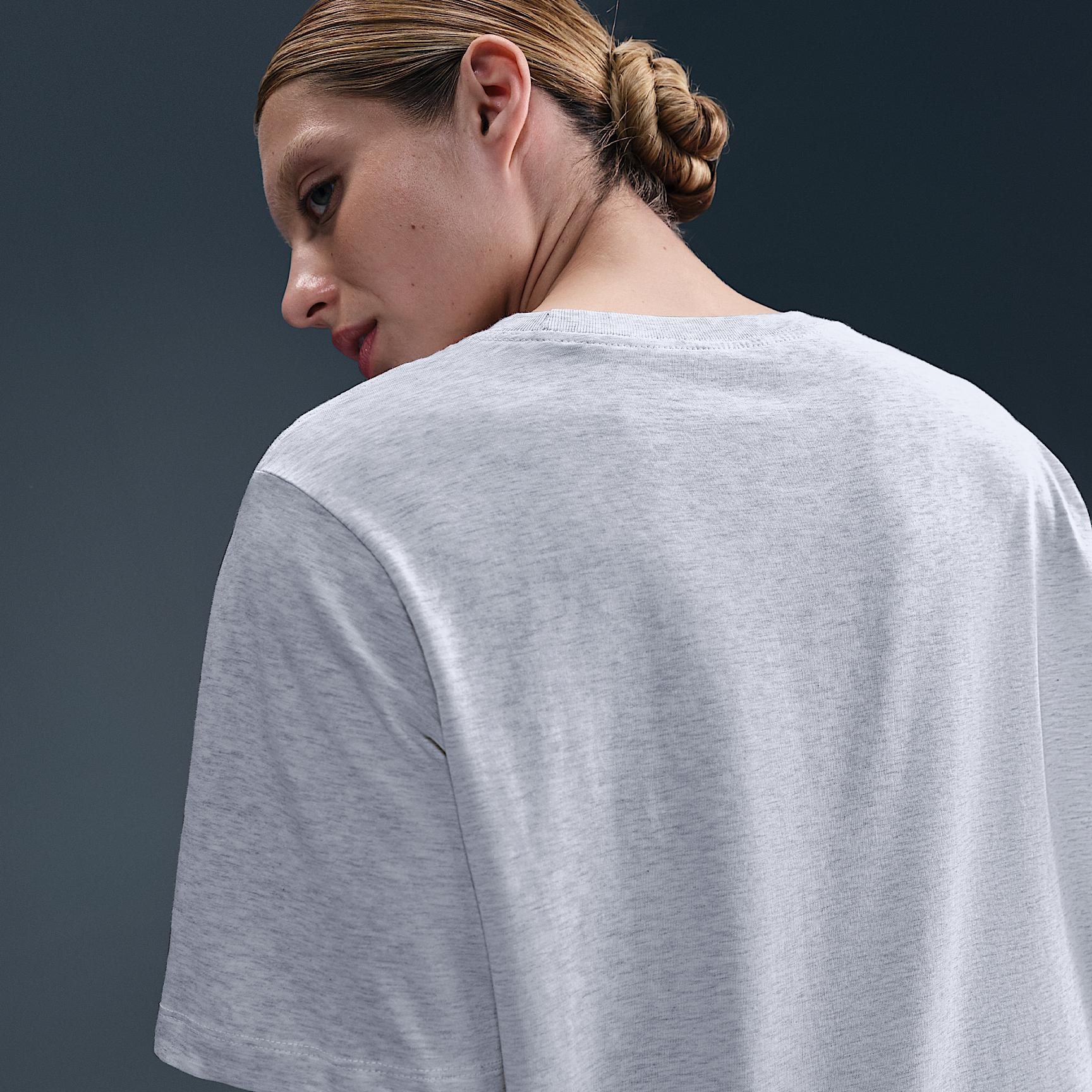 Womens Nike Sportswear Essential Graphic T-Shirt | IB8927-051 Product Image