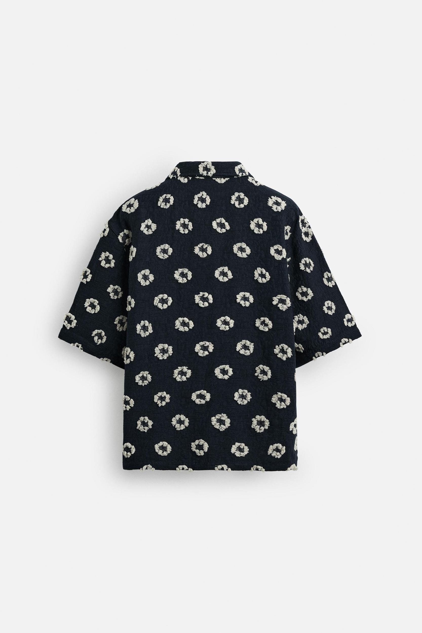 TEXTURED JACQUARD SHIRT Product Image
