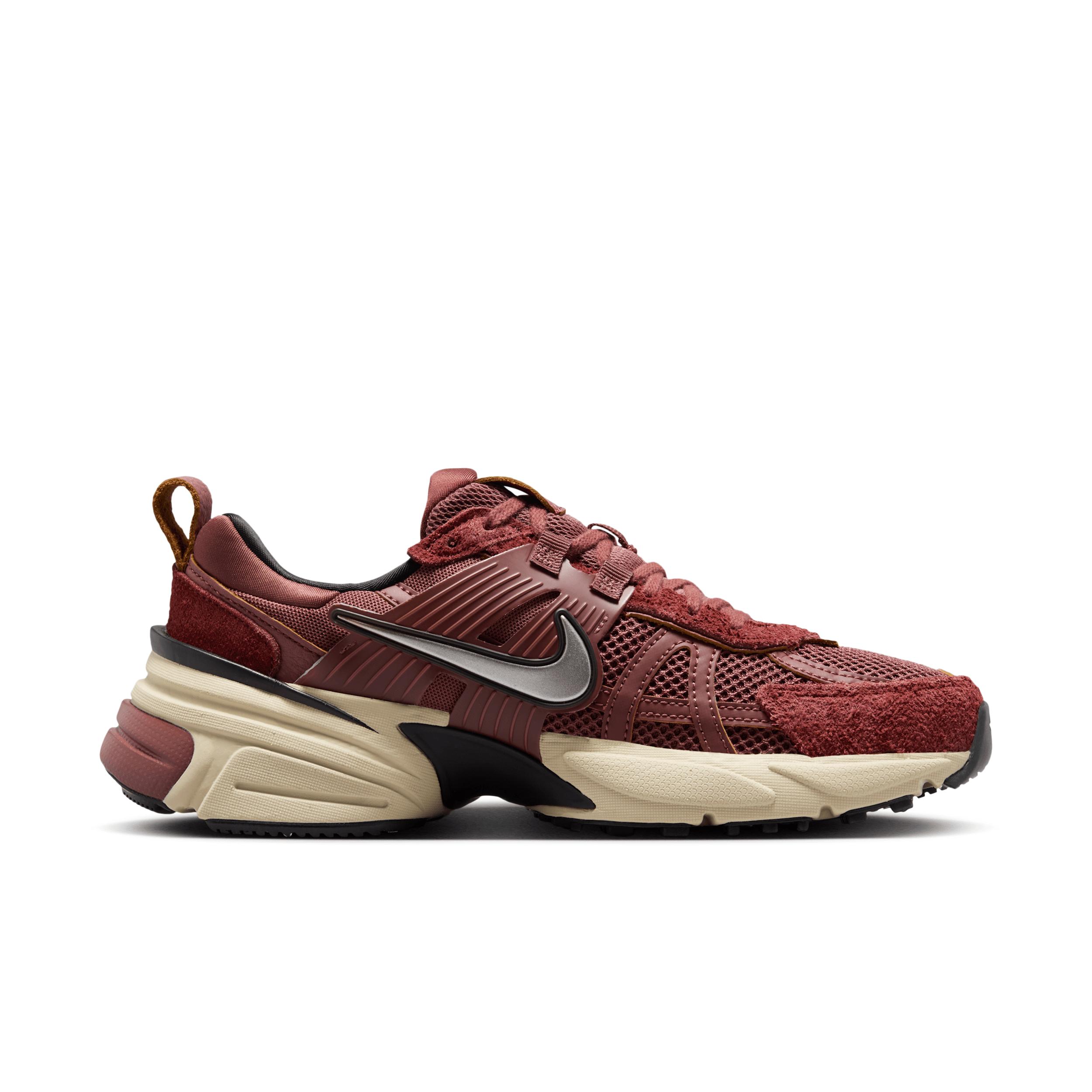 Womens Nike V2K Run Casual Shoes Product Image