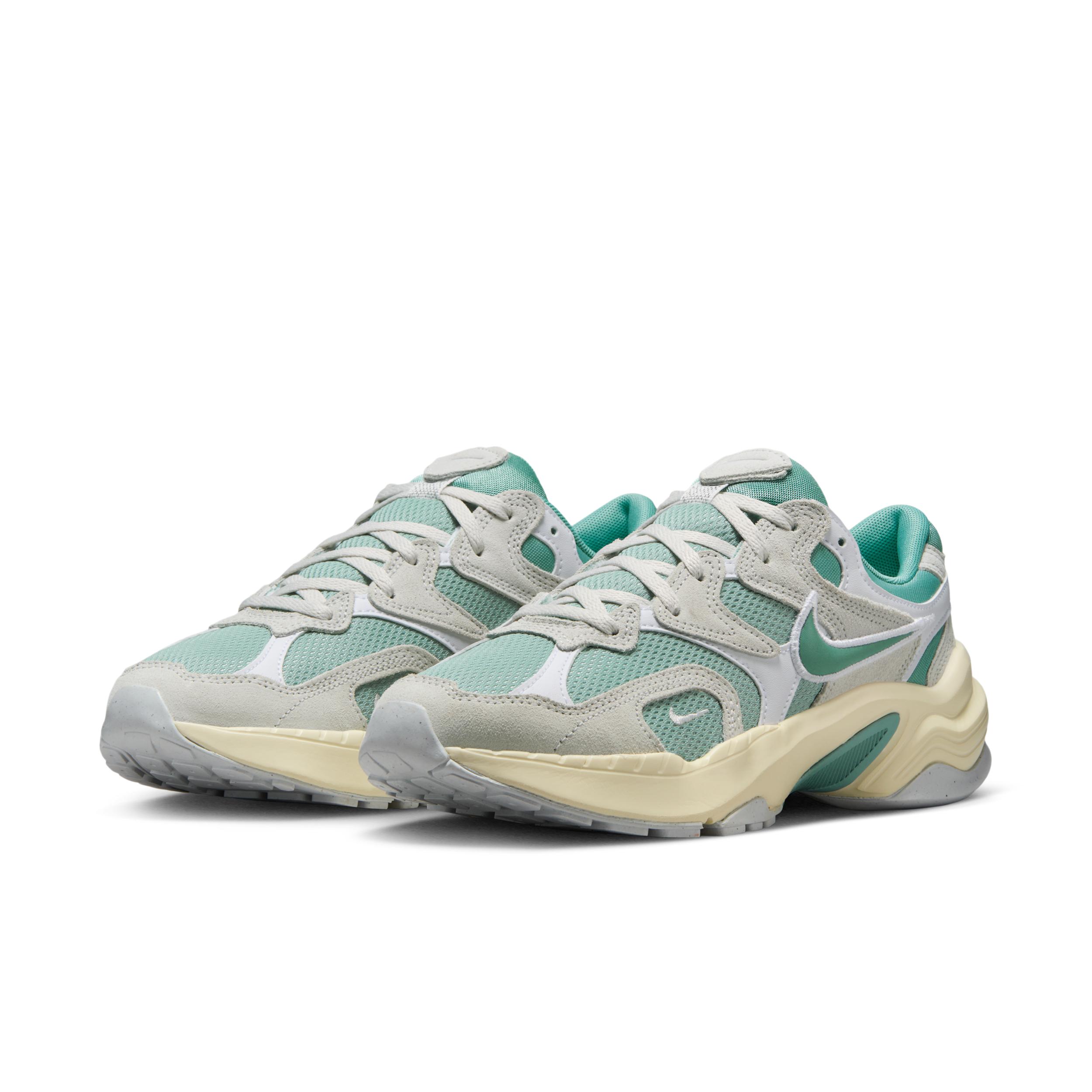 Nike Women's AL8 Shoes Product Image
