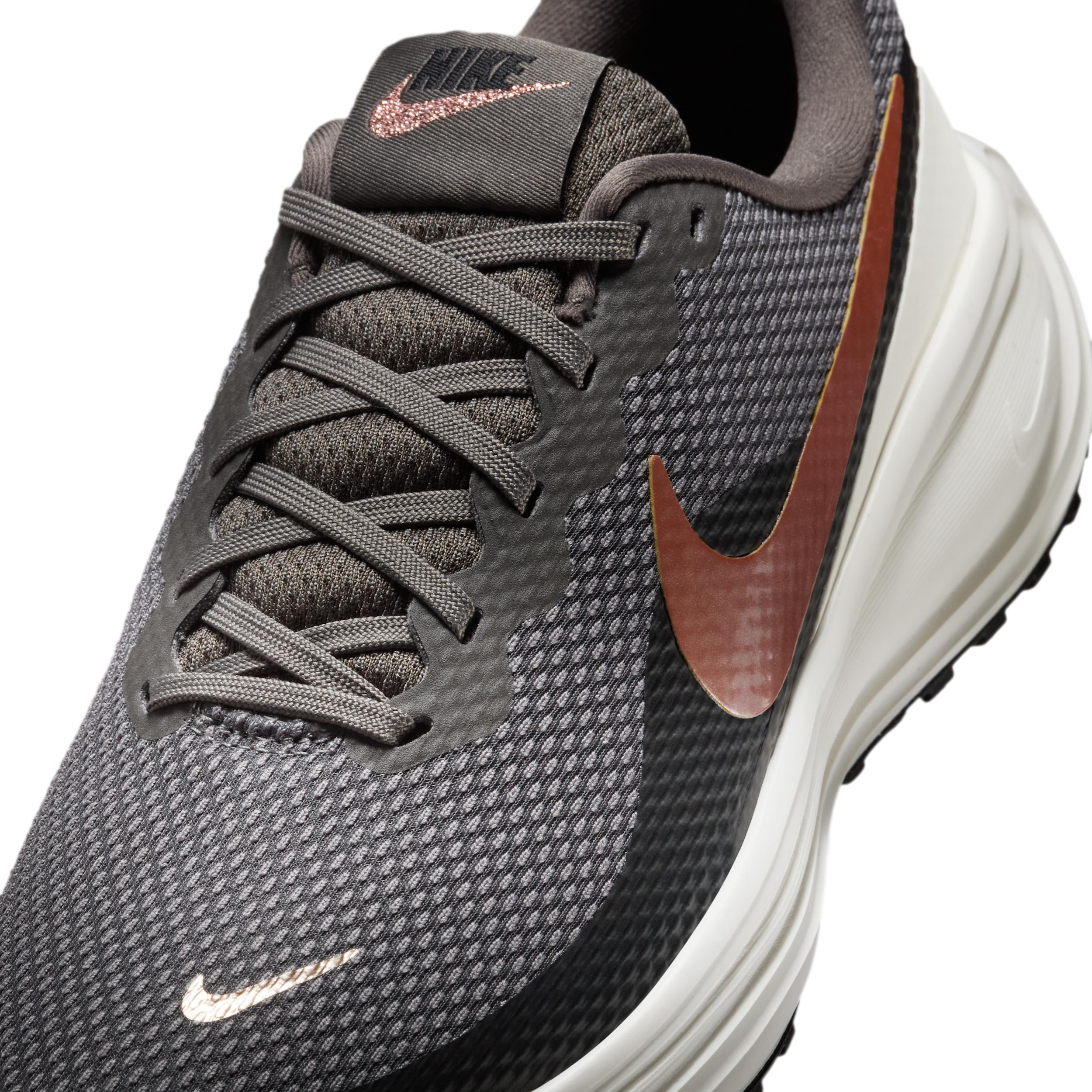 Nike Revolution 8 Women's Running Shoes,  Product Image