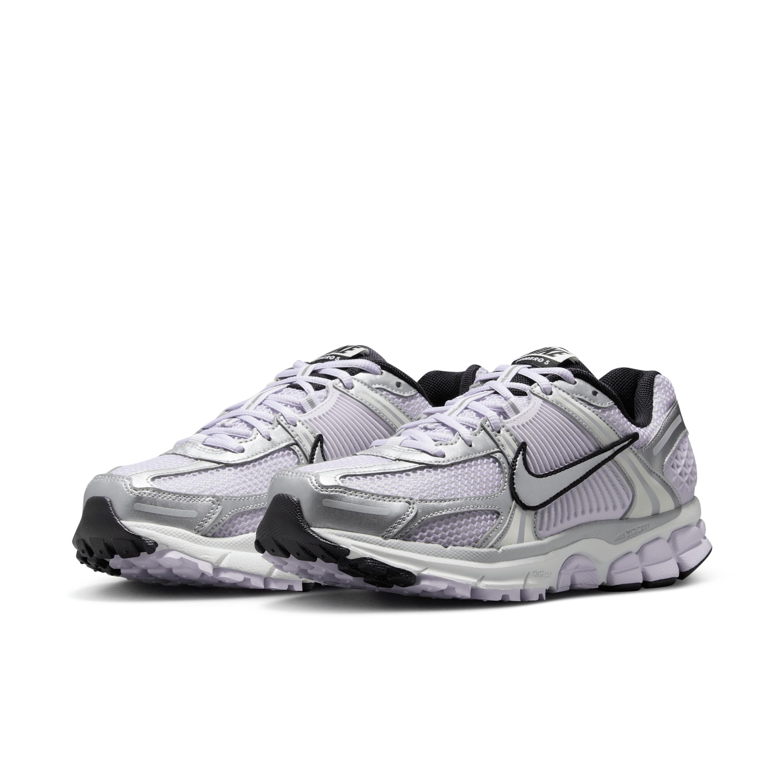 Nike Womens Zoom Vomero 5 Shoes | IB7253-500 Product Image