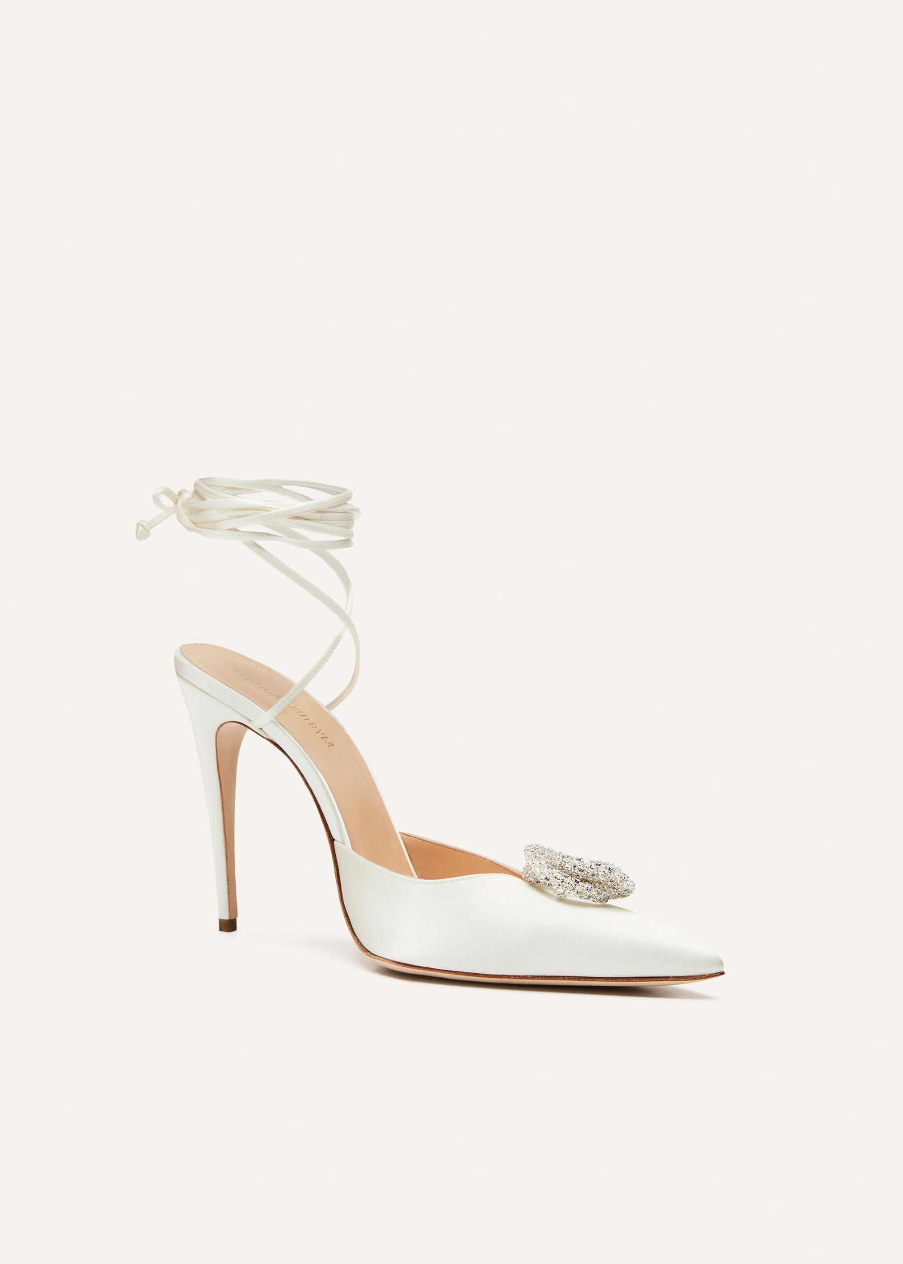 Pointed-toe satin mule wrap pumps in cream Product Image
