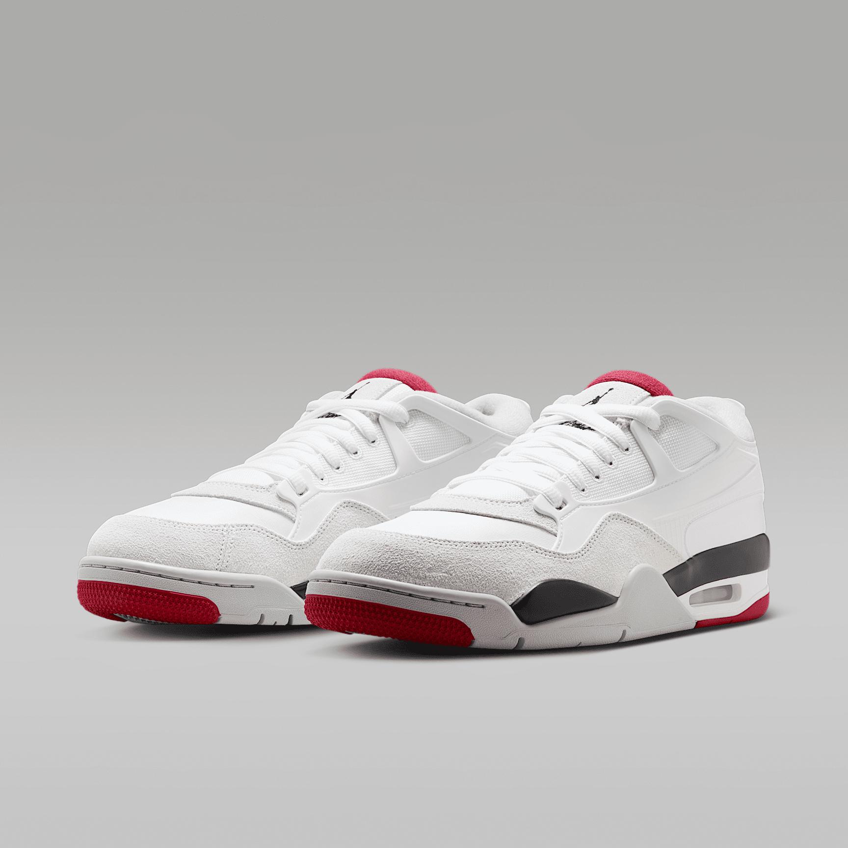 Mens Air Jordan 4 RM Shoes | FQ7939-102 Product Image