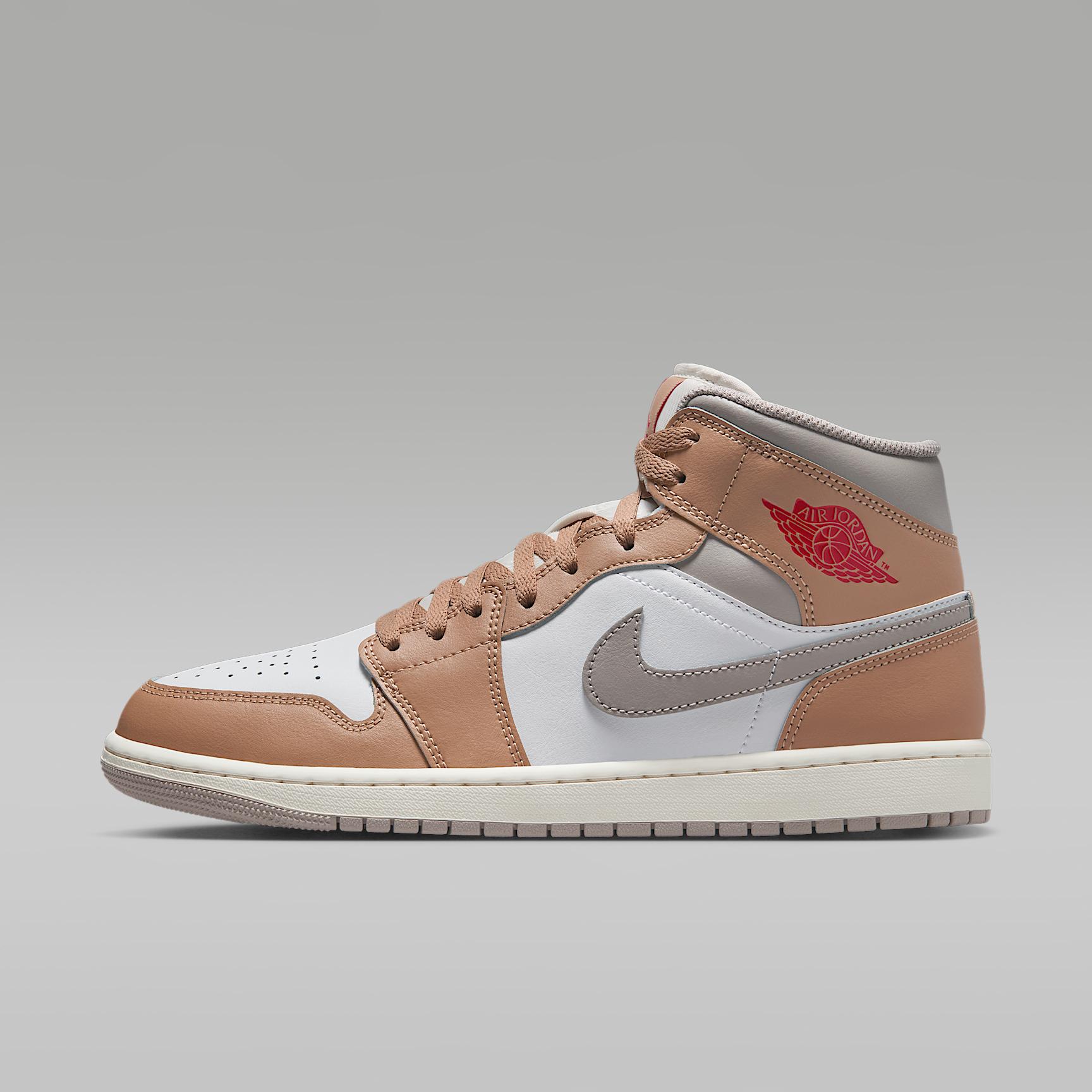 Mens Air Jordan 1 Mid Shoes | DQ8426-200 Product Image