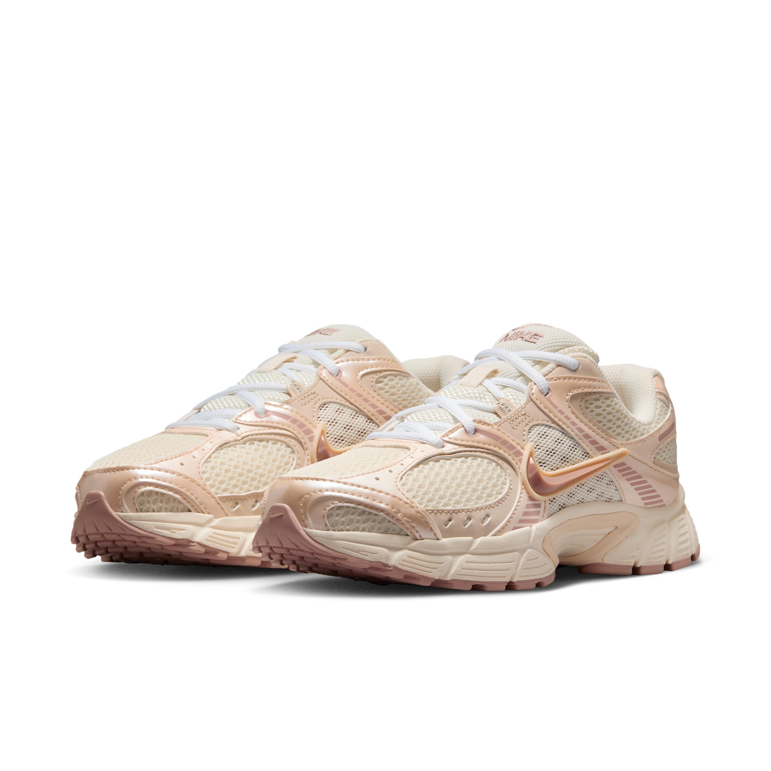 Nike Womens V5 RNR Shoes | IH5088-001 Product Image