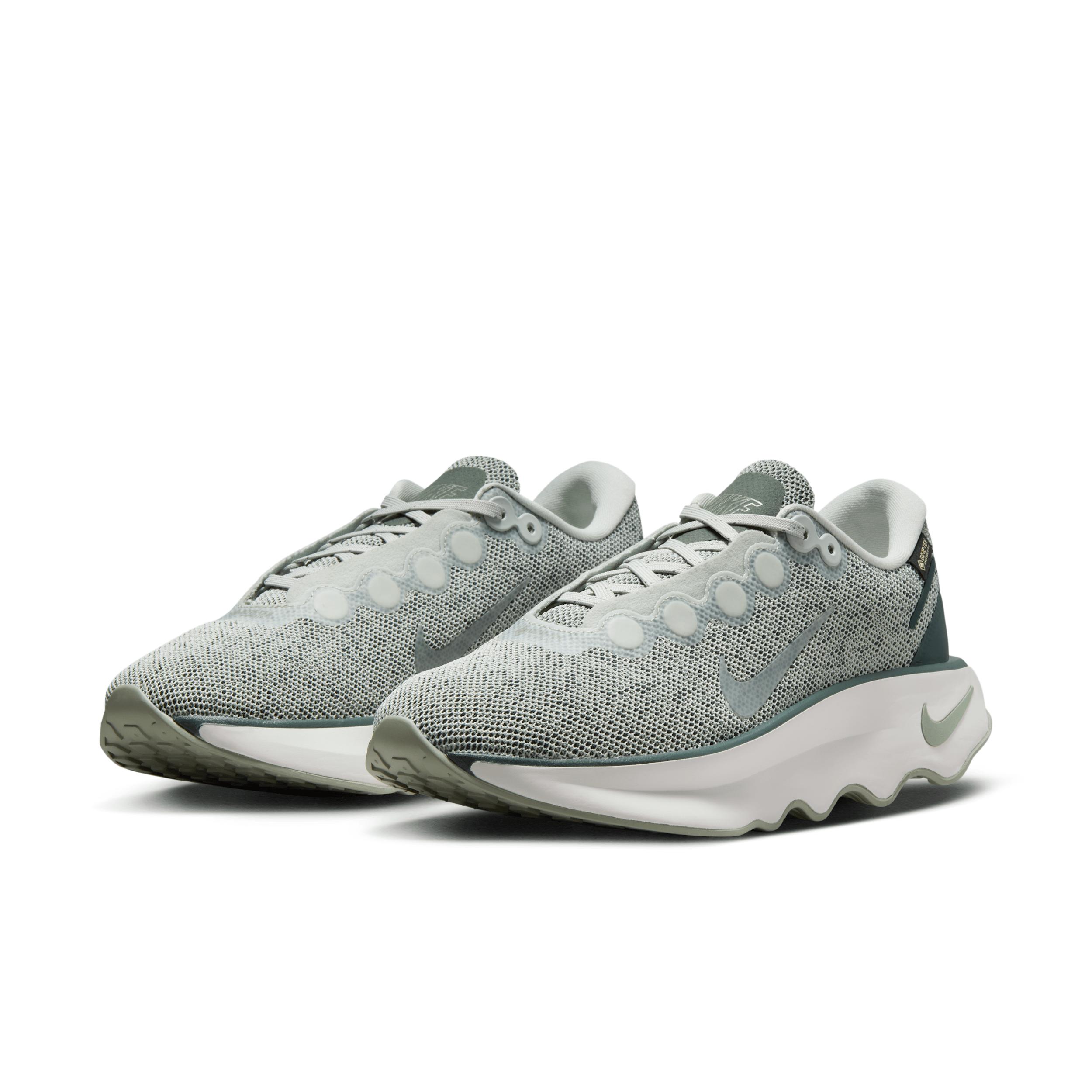 Nike Womens Motiva GORE-TEX Casual Shoes in Light Silver/Light Silver/Jade Horizon Product Image