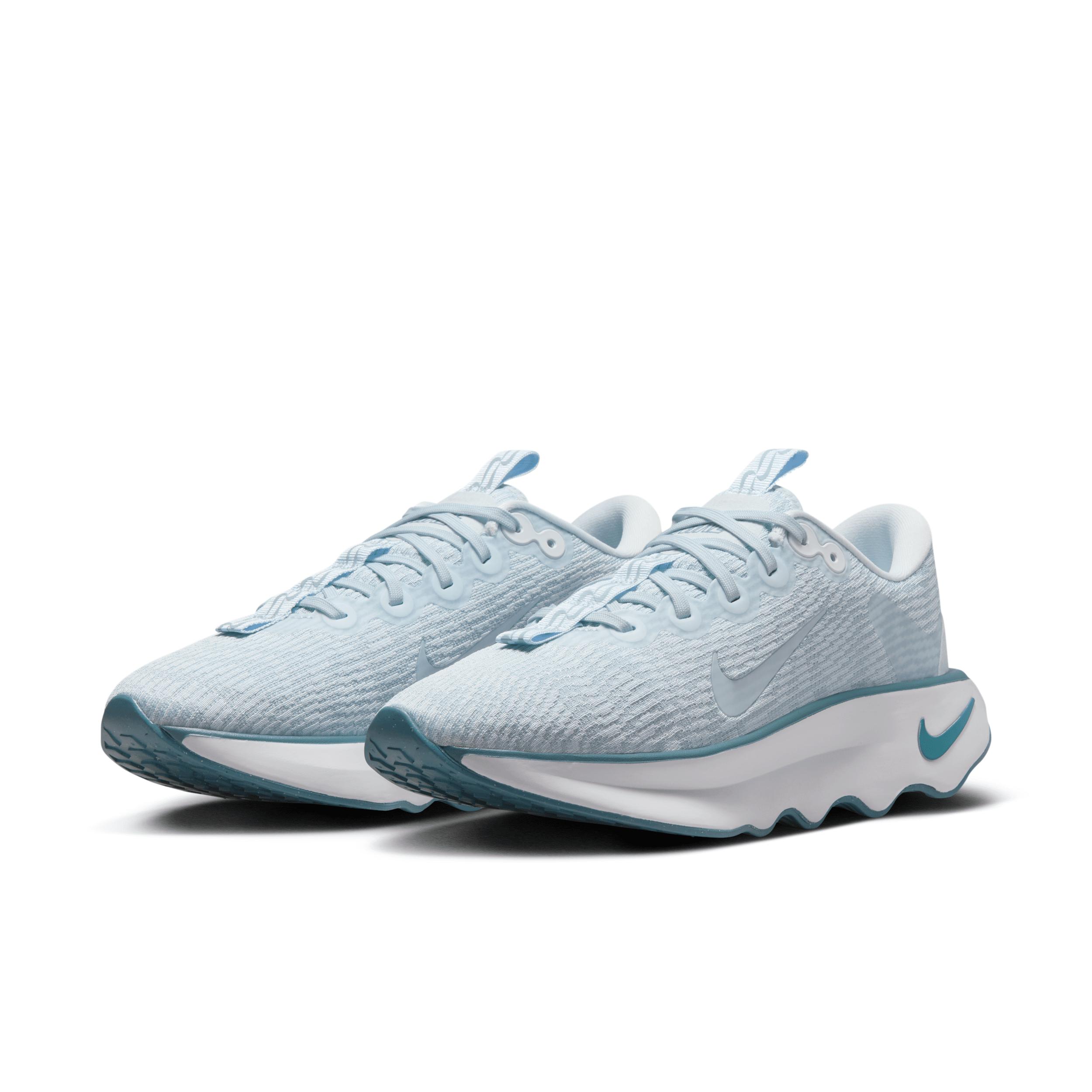 Nike Womens Motiva Walking Shoes | DV1238-400 Product Image