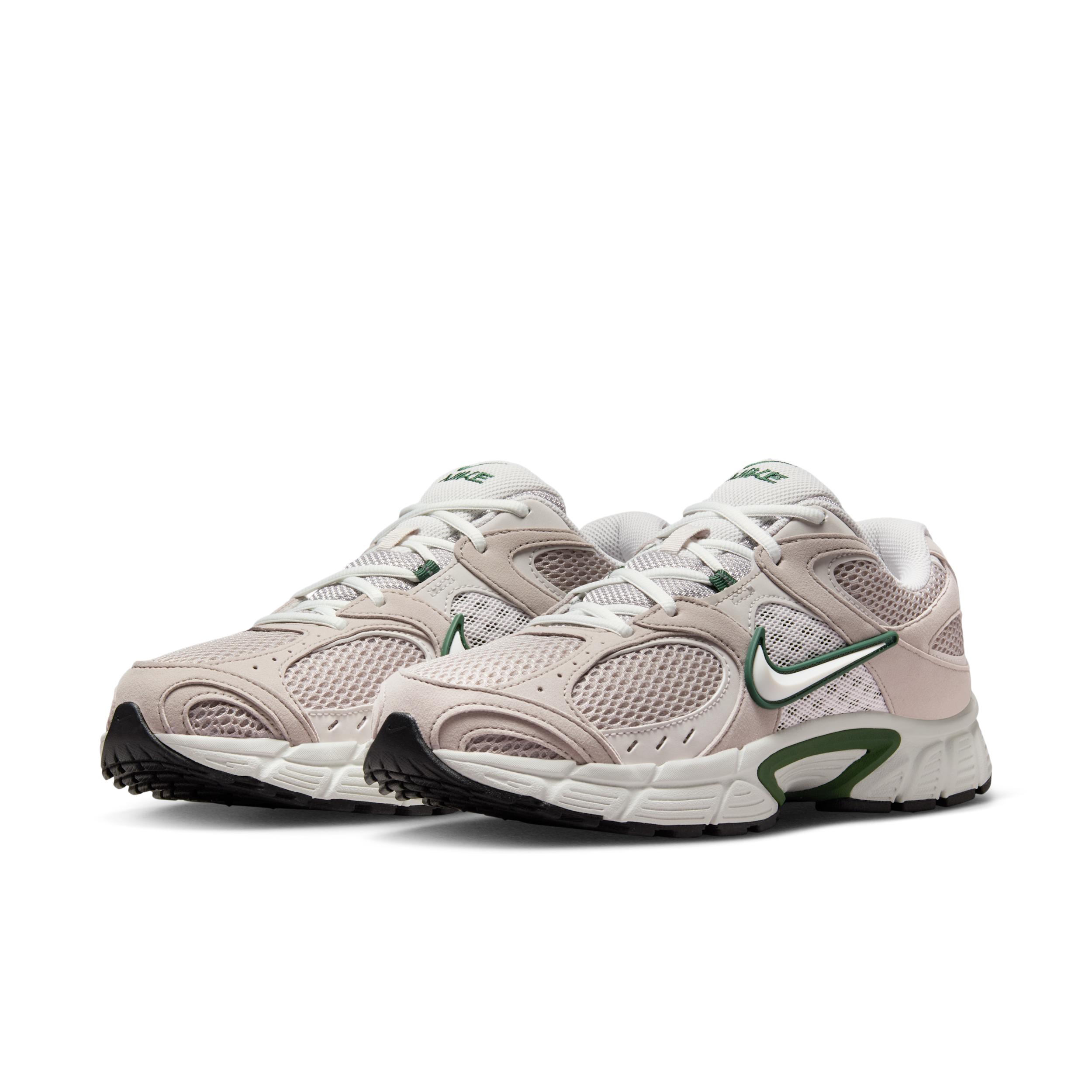 Nike Mens V5 RNR Shoes | II6292-001 Product Image