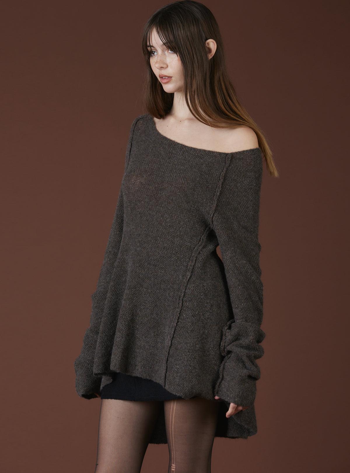 Chiyo Sweater Female Product Image
