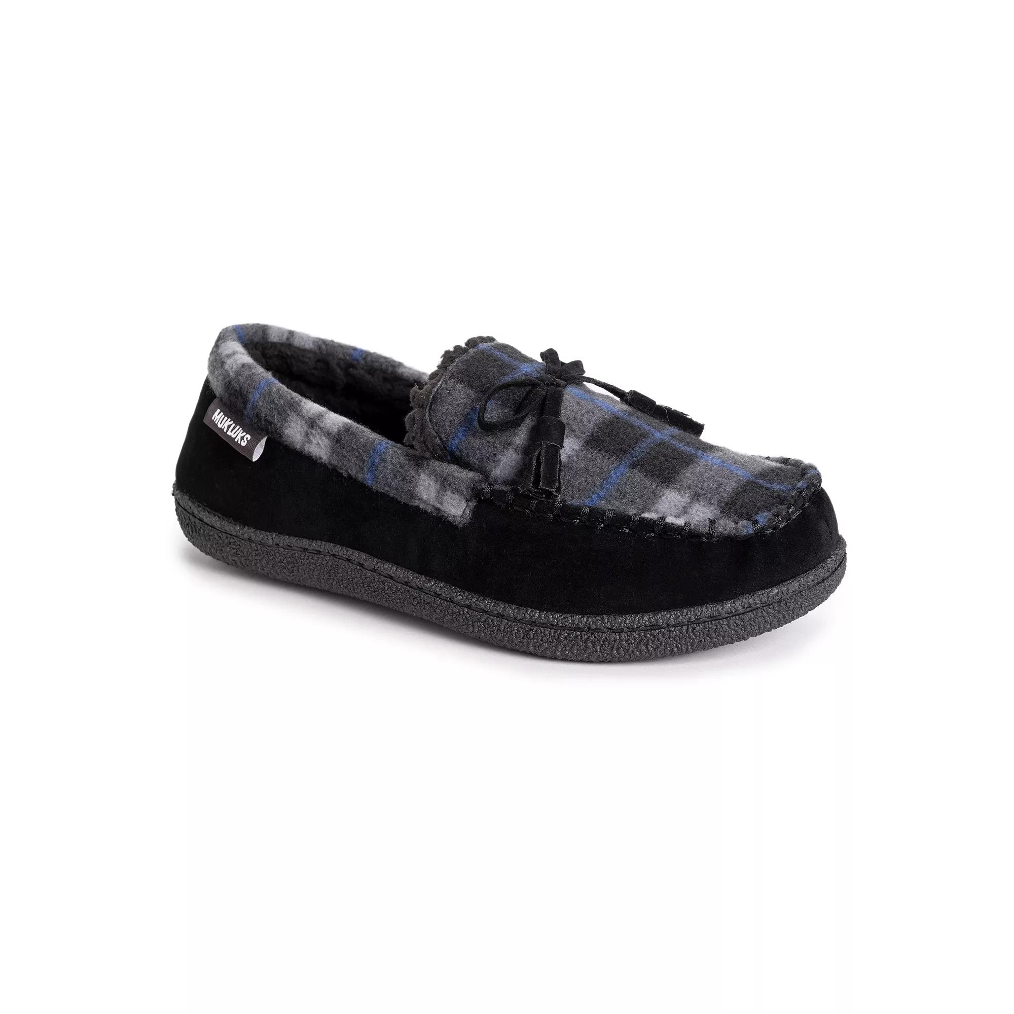MUK LUKS Tanver Plaid Men's Moccasin Slippers,  Product Image