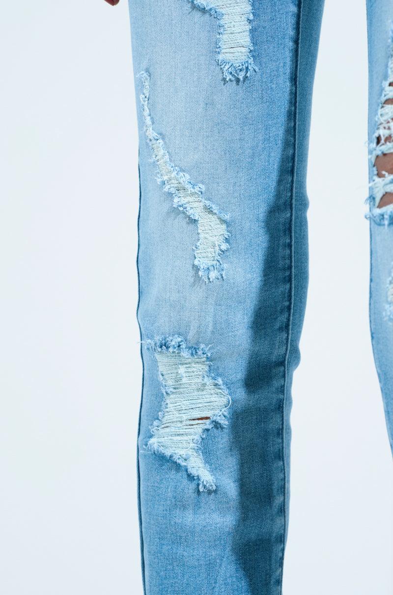 FLEX FIT MEDIUM WASH WITH DISTRESSING Product Image