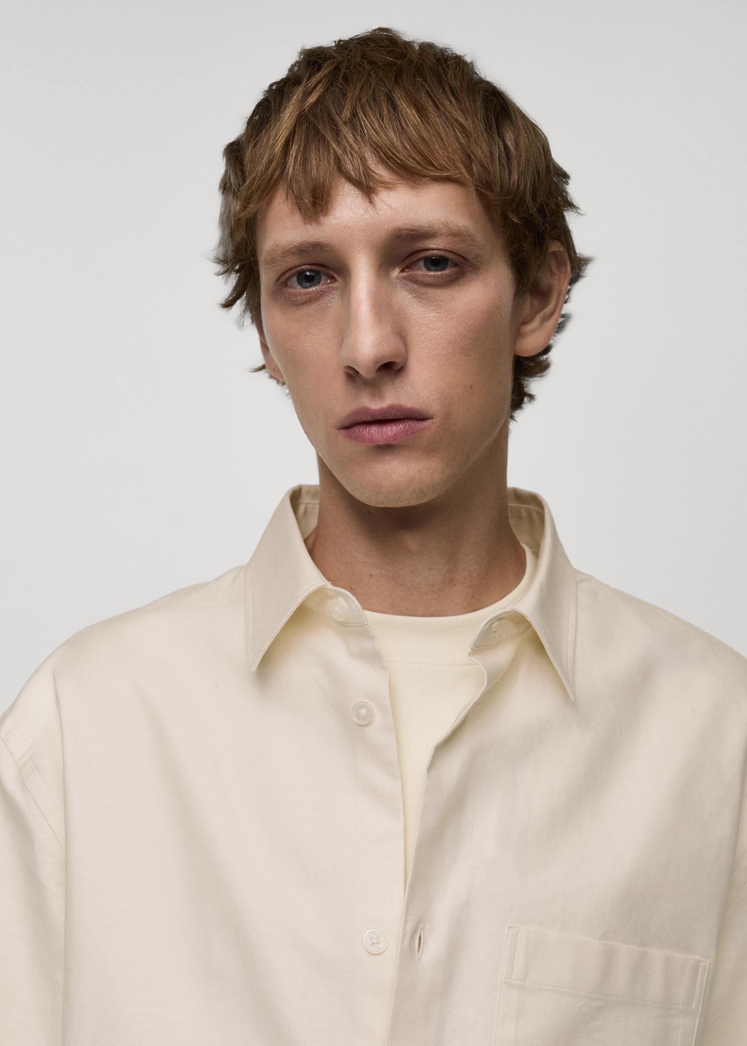 Relaxed-fit Oxford cotton shirt - Men | MANGO USA Product Image