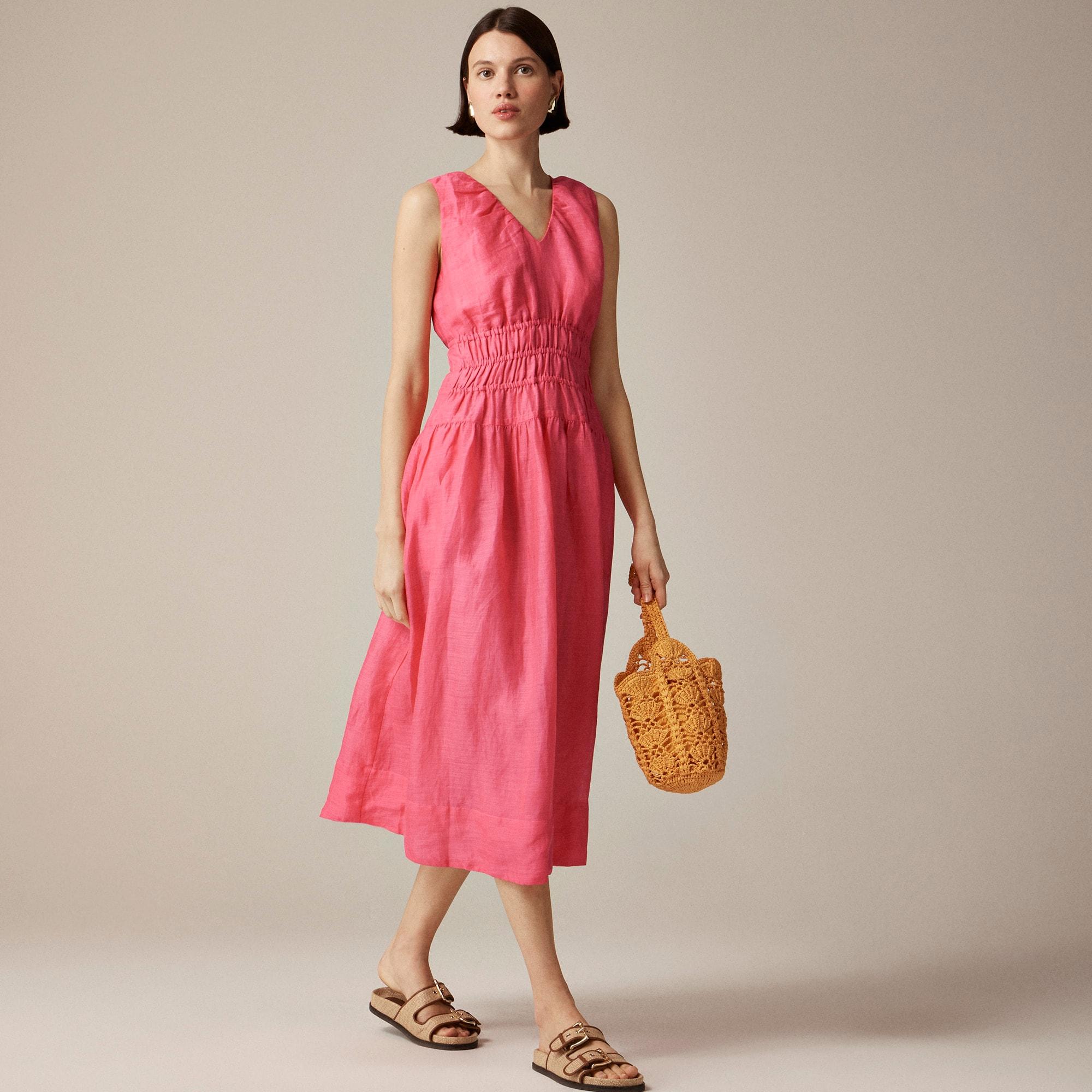 Hyacinth V-neck dress in ramie Product Image