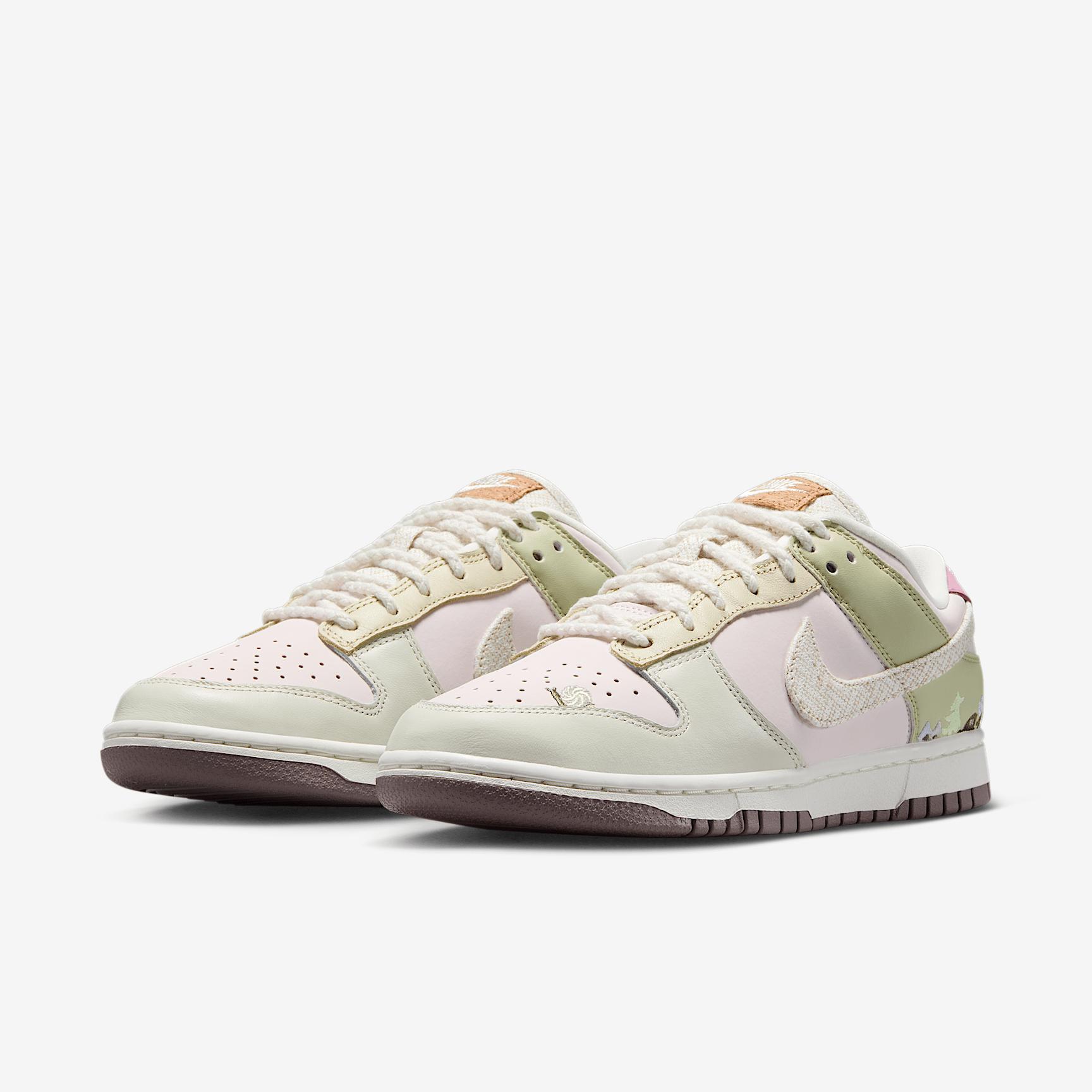 Nike Women's Dunk Low LX Shoes Product Image