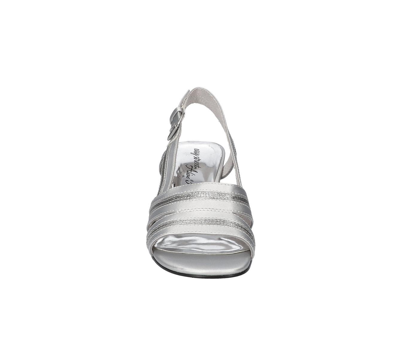 Women's Easy Street Meghan Pumps Product Image