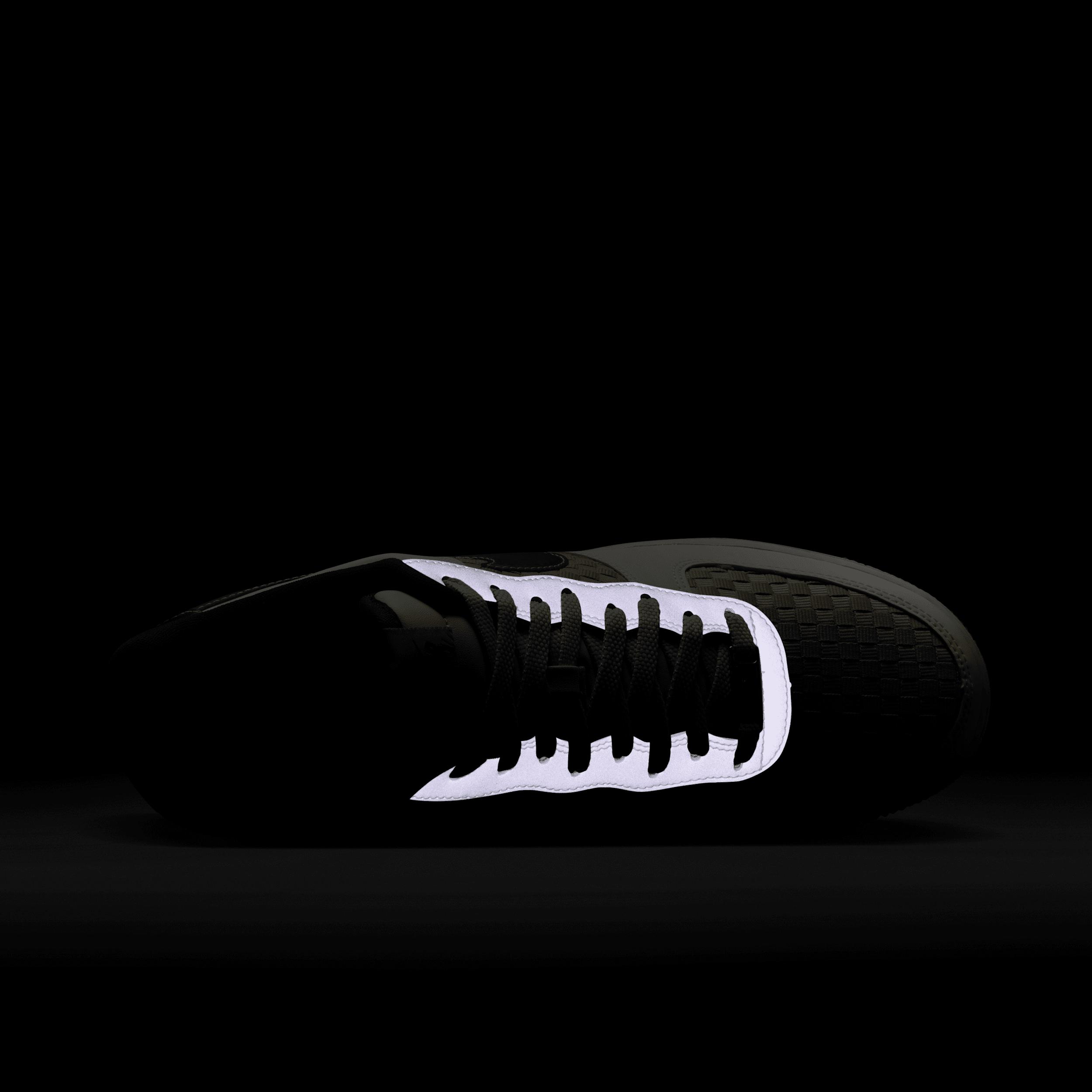 Nike Mens Air Force 1 Retro Shoes | IB5722-100 Product Image