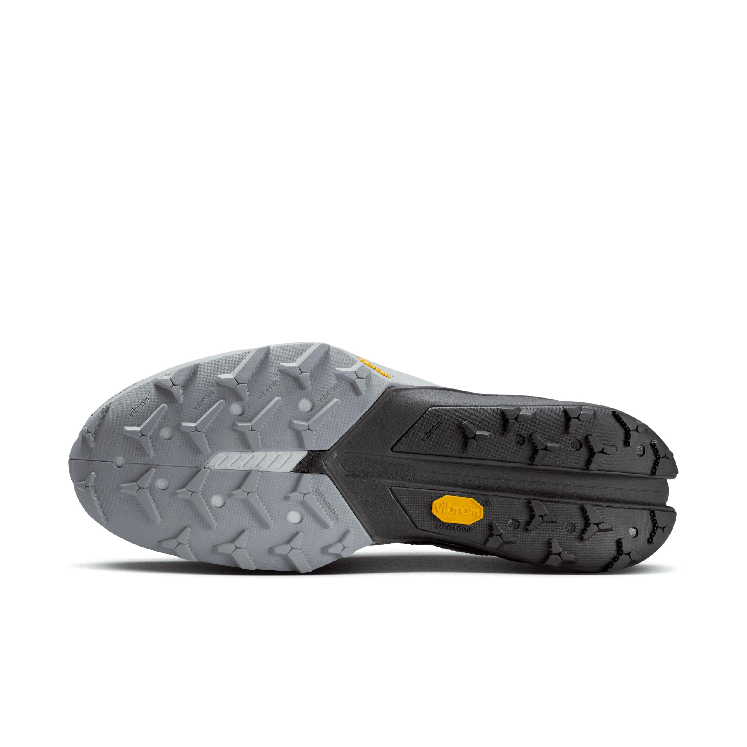 Nike Men's Kiger 10 Trail Running Shoes Product Image