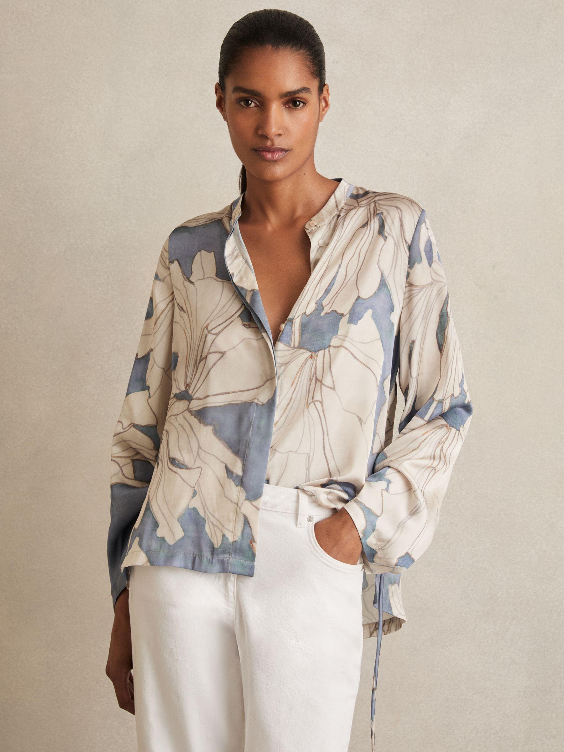 Floral Print Gathered Cut Out Shirt in Blue Product Image