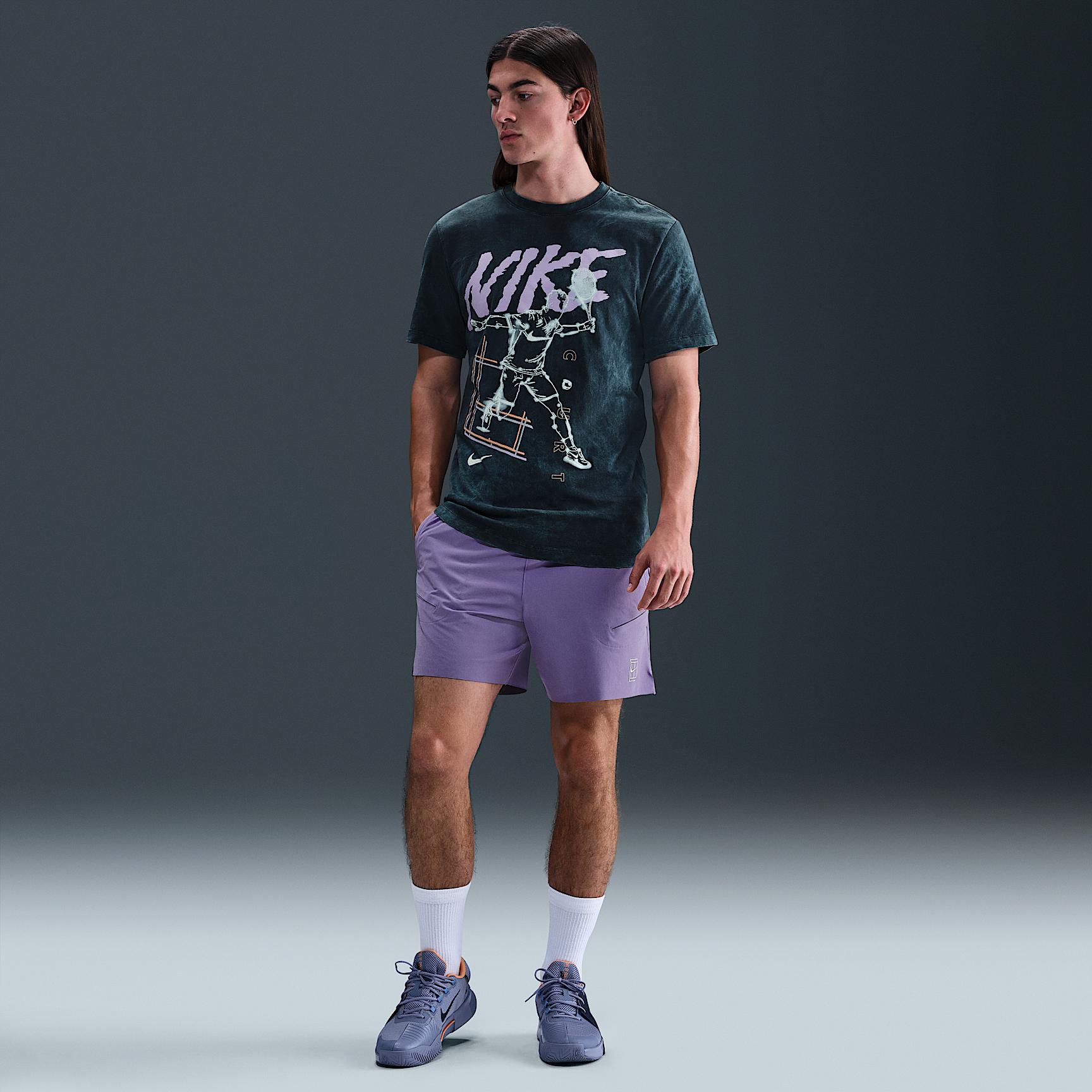 NikeCourt Men's Tennis T-Shirt Product Image