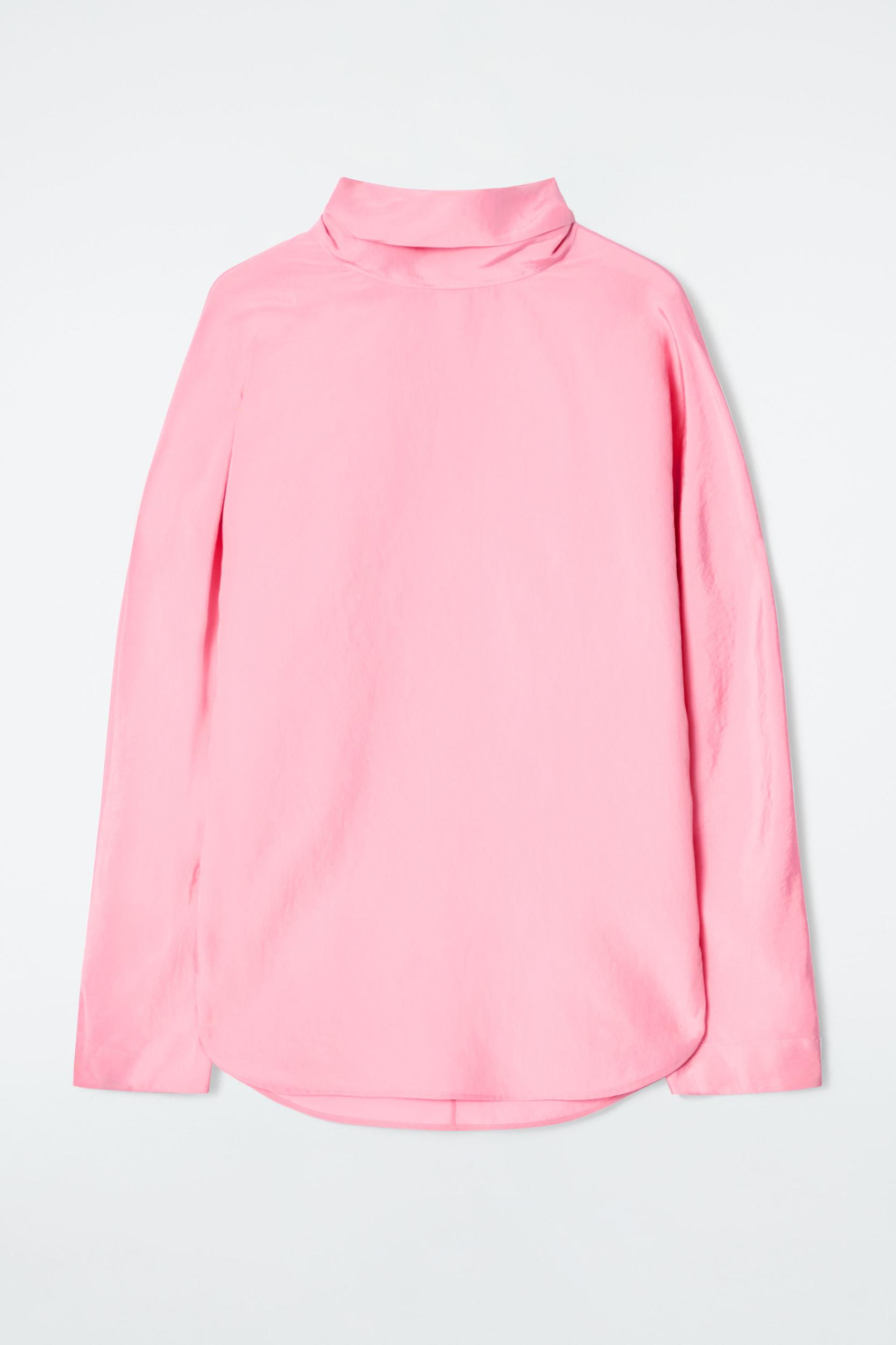 NECK-TIE CIRCLE-CUT BLOUSE Product Image