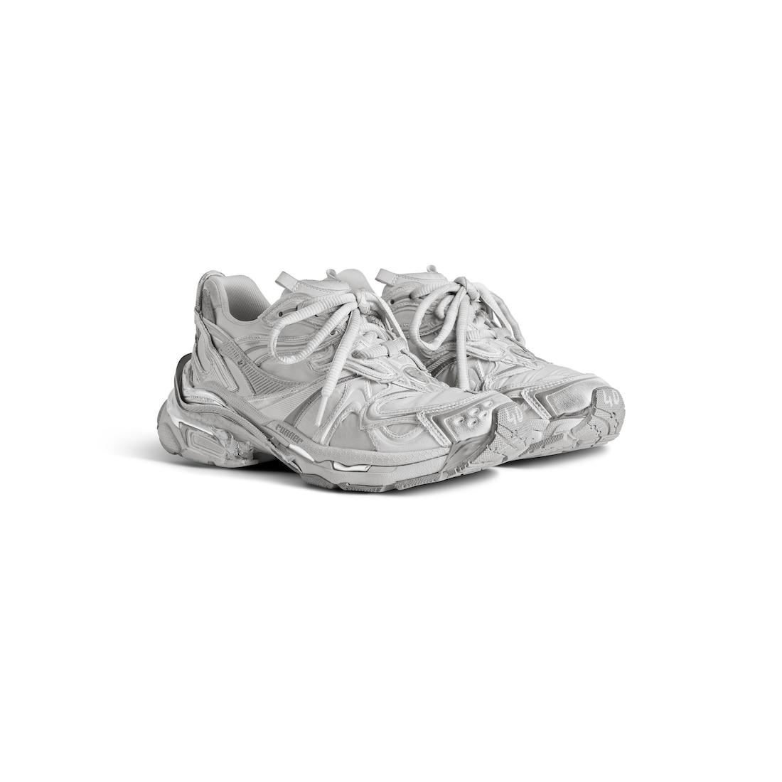 Women's Runner 2.0 Sneaker in Grey/silver Product Image