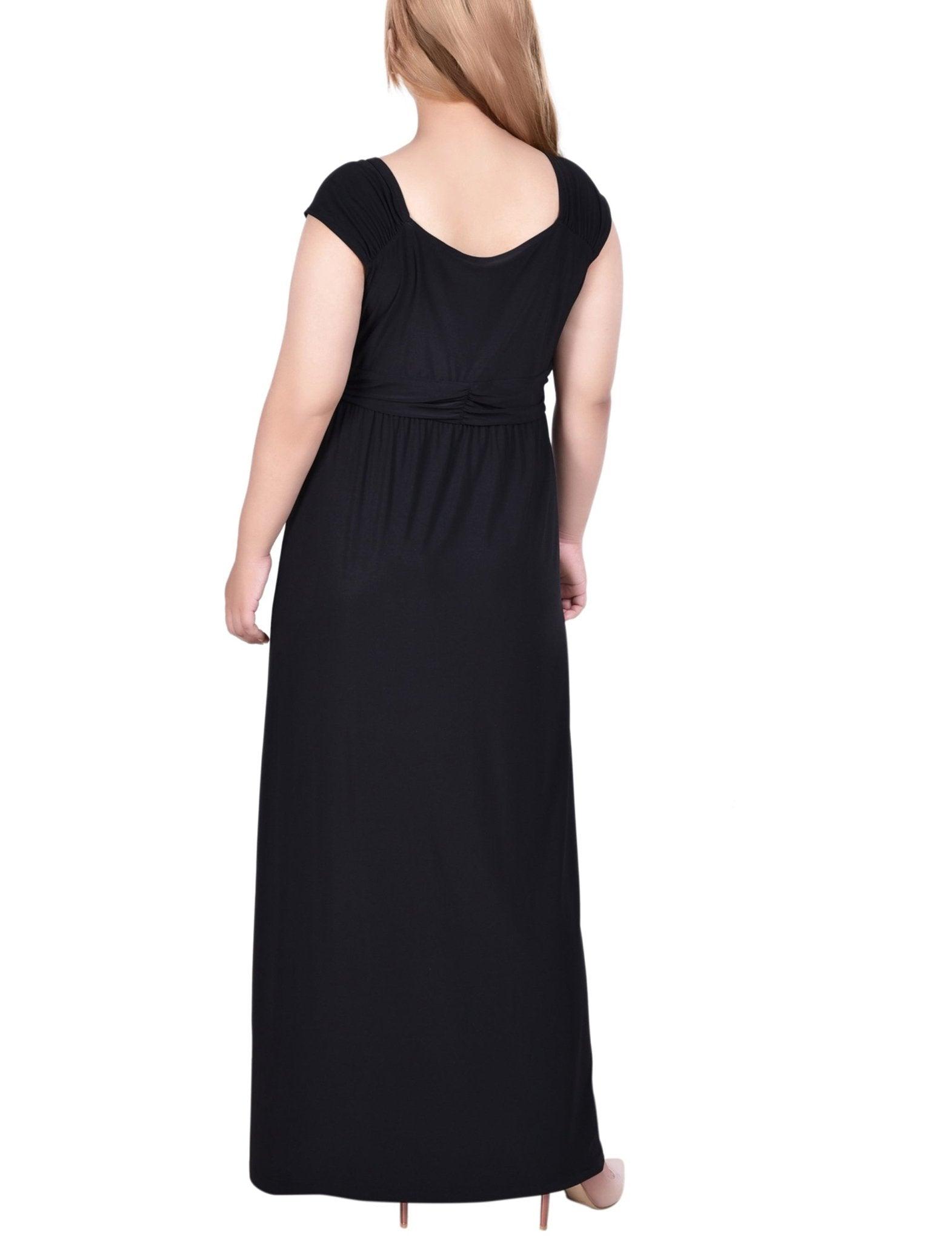 Black Ruched Empire-Waist Maxi Dress - Plus Product Image