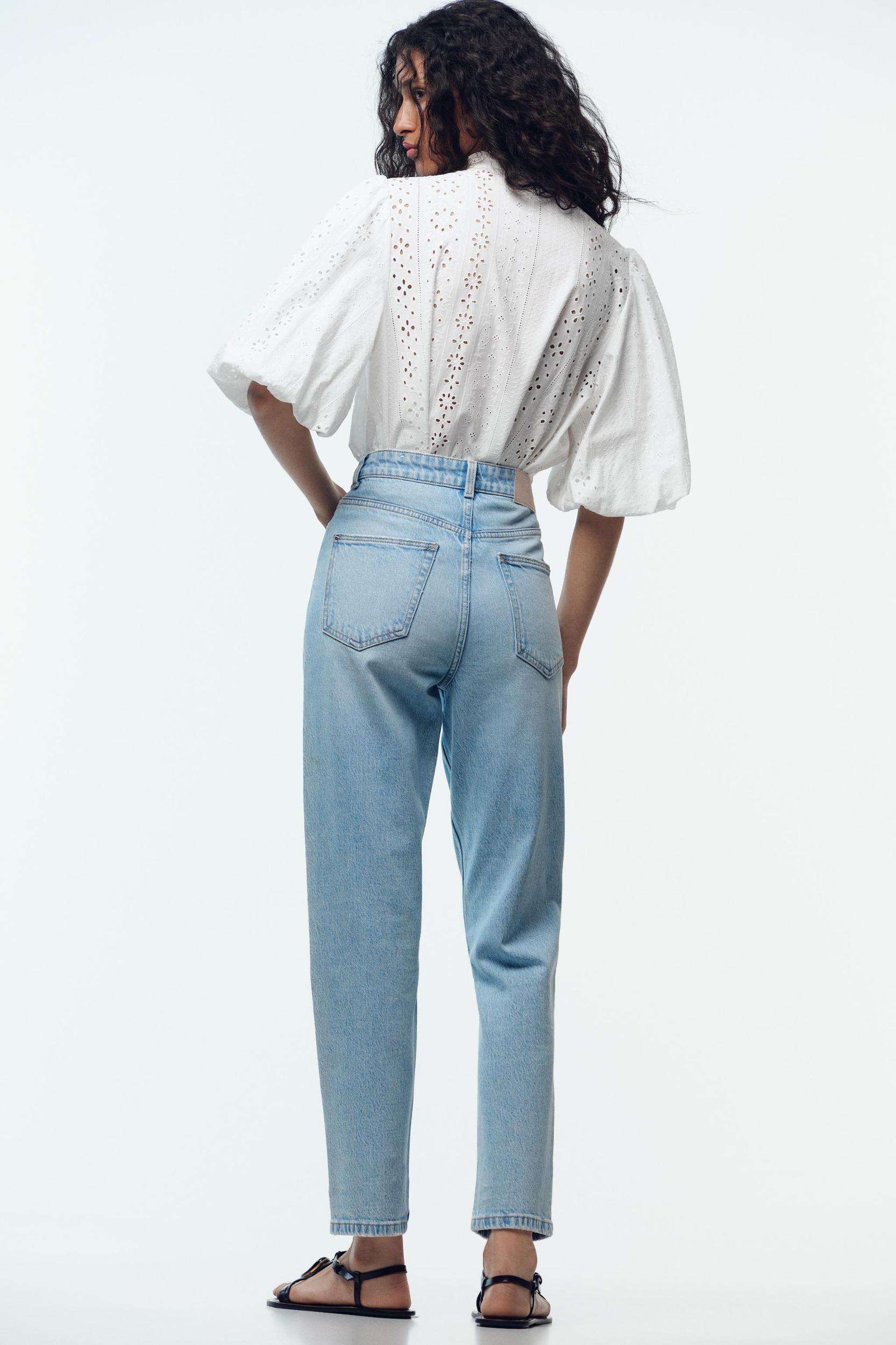 Z.01 HIGH WAIST COMFORT MOM FIT JEANS Product Image