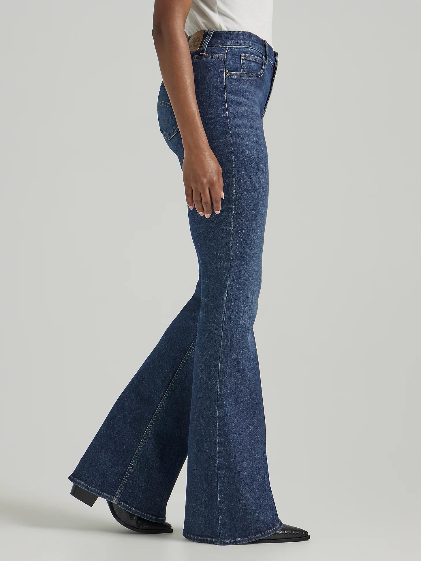 Women's Legendary Flare Jean | Women's Jeans | Lee® Product Image
