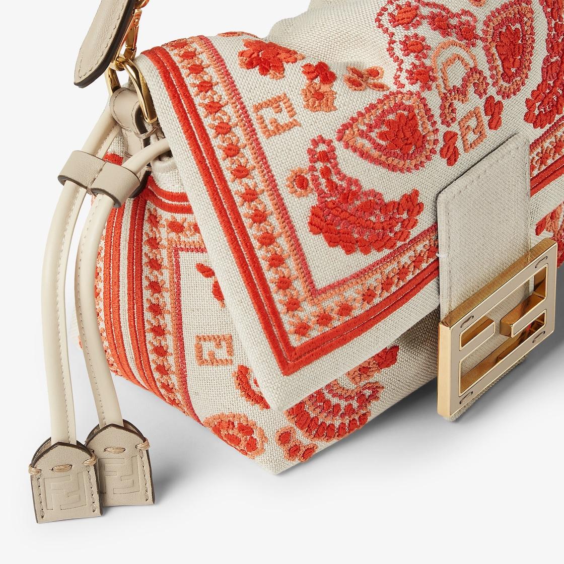 Mamma Baguette SmallCanvas mini-bag with Coral Bandana embroidery Product Image