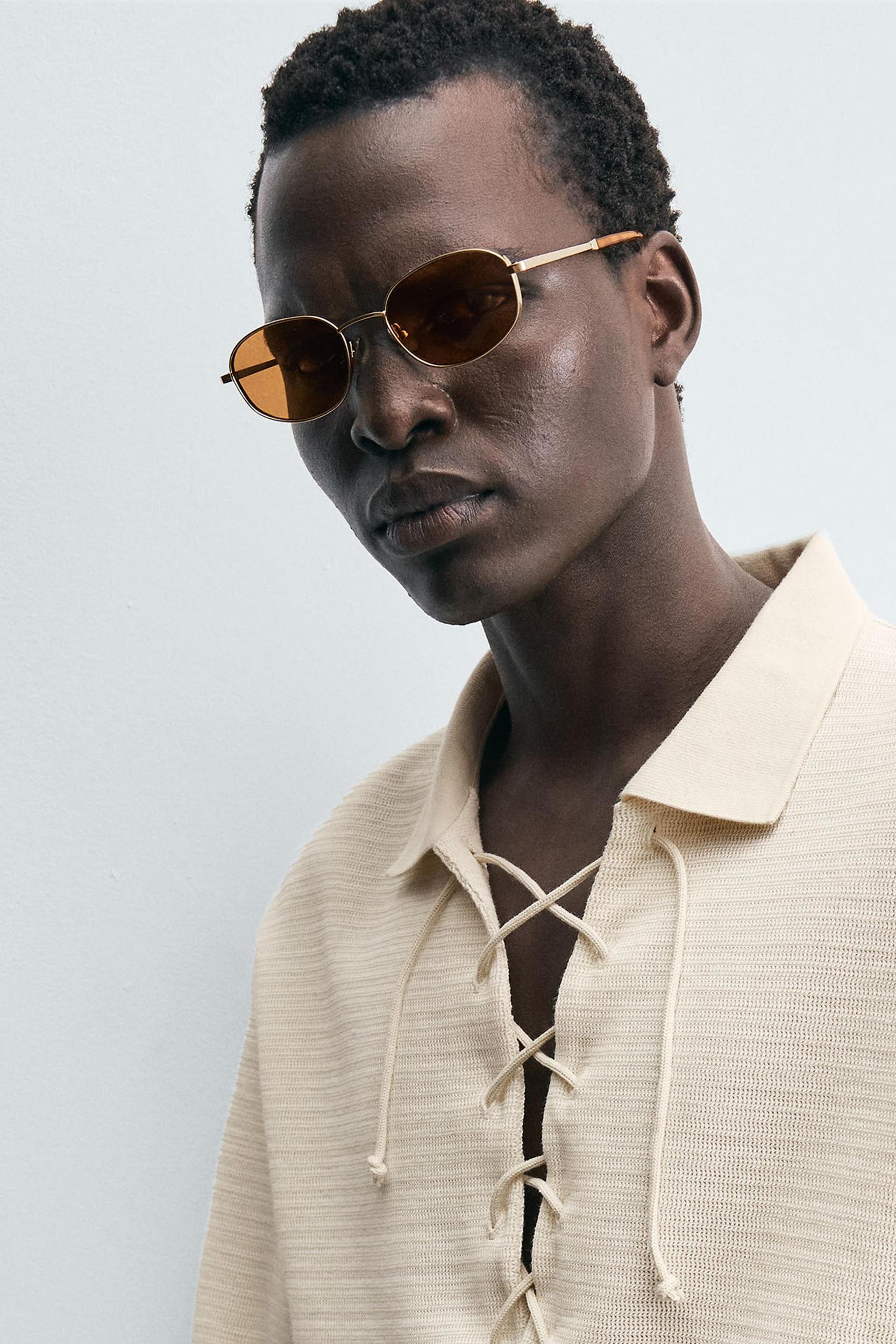 TEXTURED DRAWSTRING POLO SHIRT Product Image