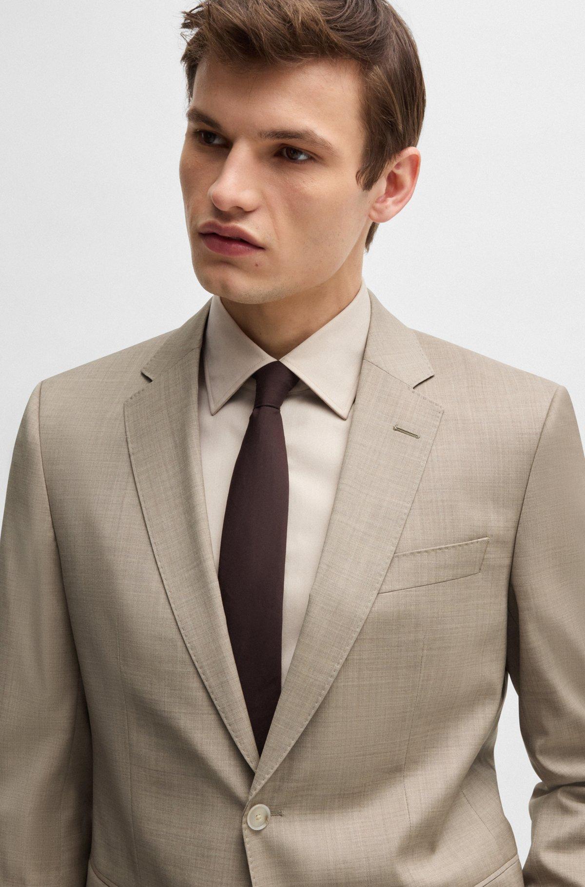 Slim-fit suit in virgin wool Product Image