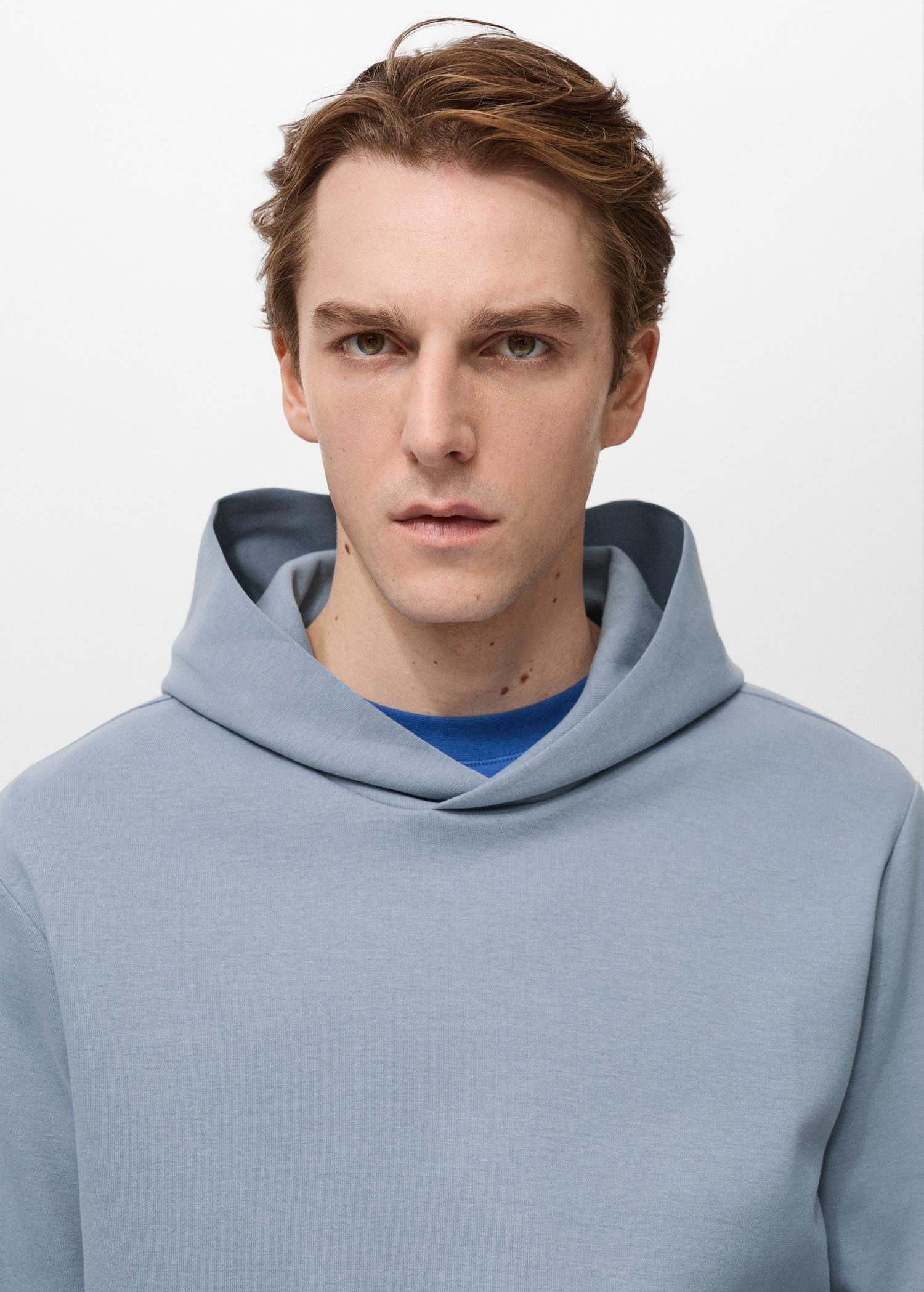Regular-fit cotton hoodie - Men | MANGO USA Product Image