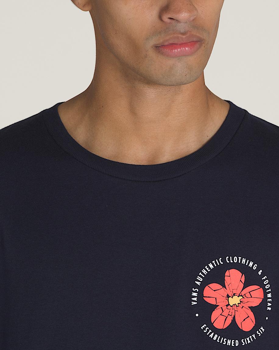 Cracked Flower T-Shirt in Black| Vans US Product Image