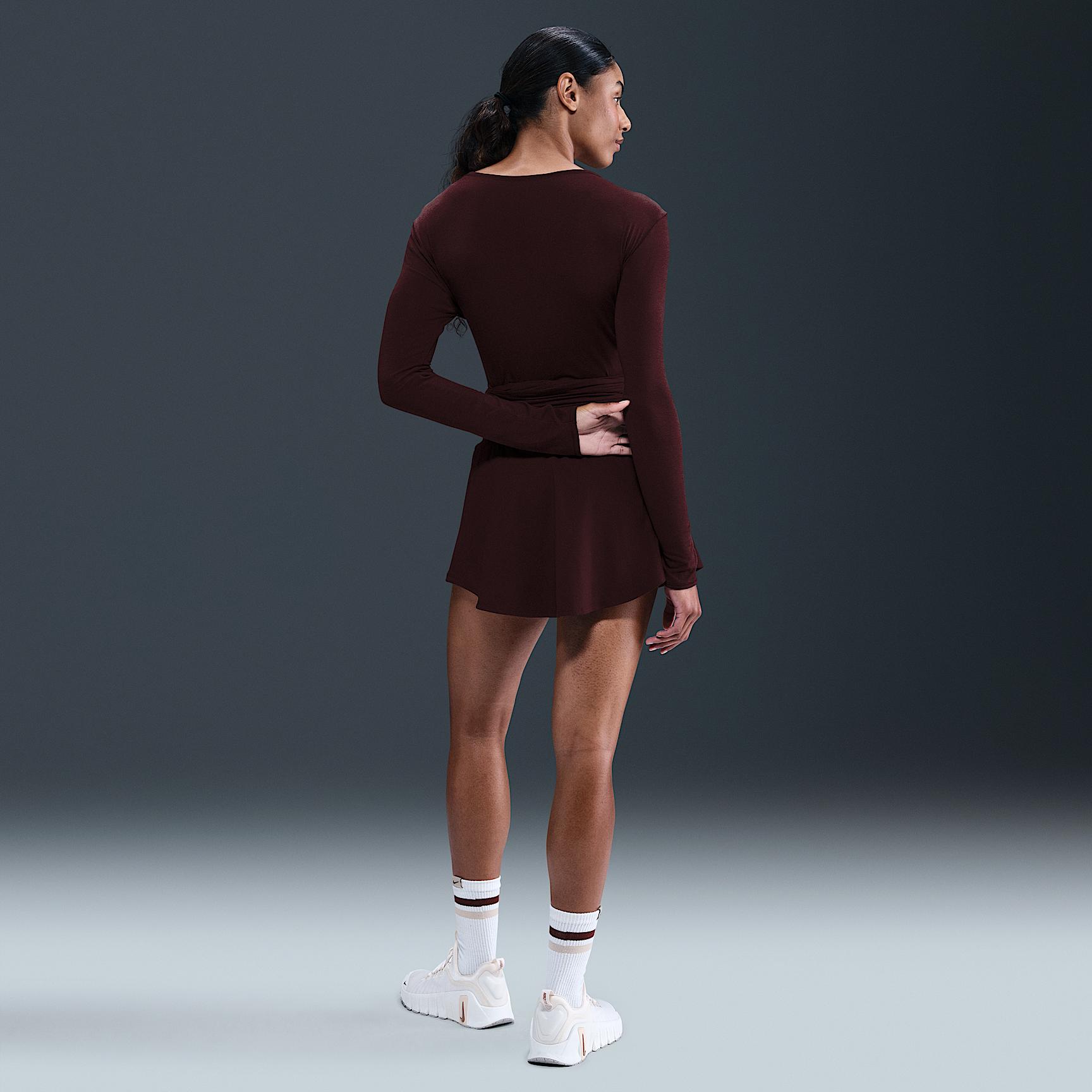 Nike Women's One Relaxed Dri-FIT Top Product Image