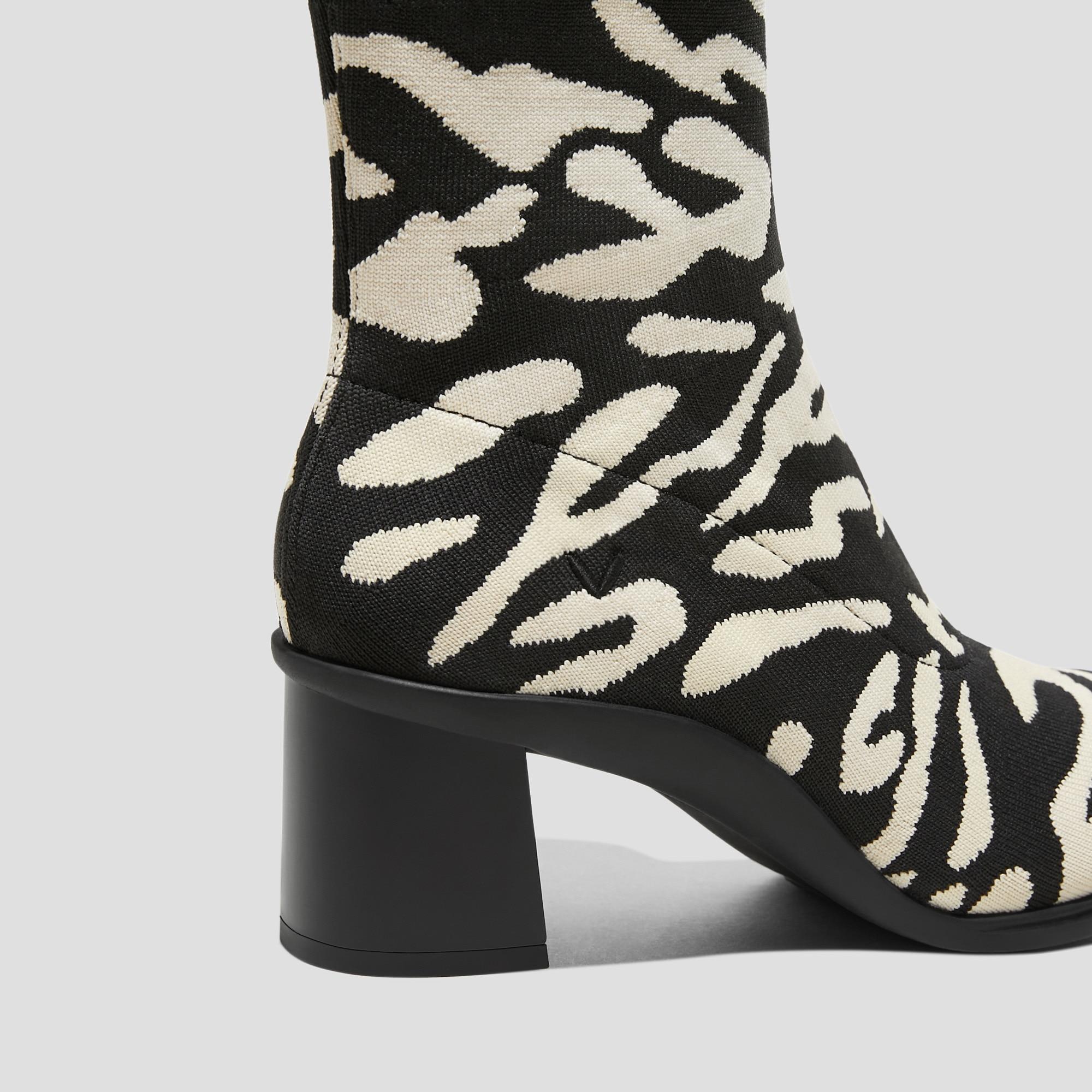 Almond-Toe Running Heel Boots (Amanda) Product Image