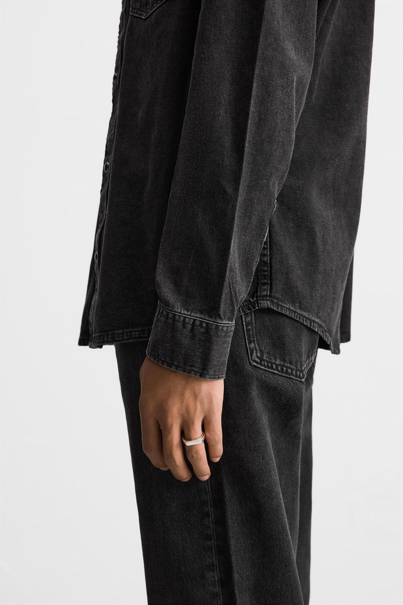 SINGLE RUBY BEZEL HEART STUD Product Image