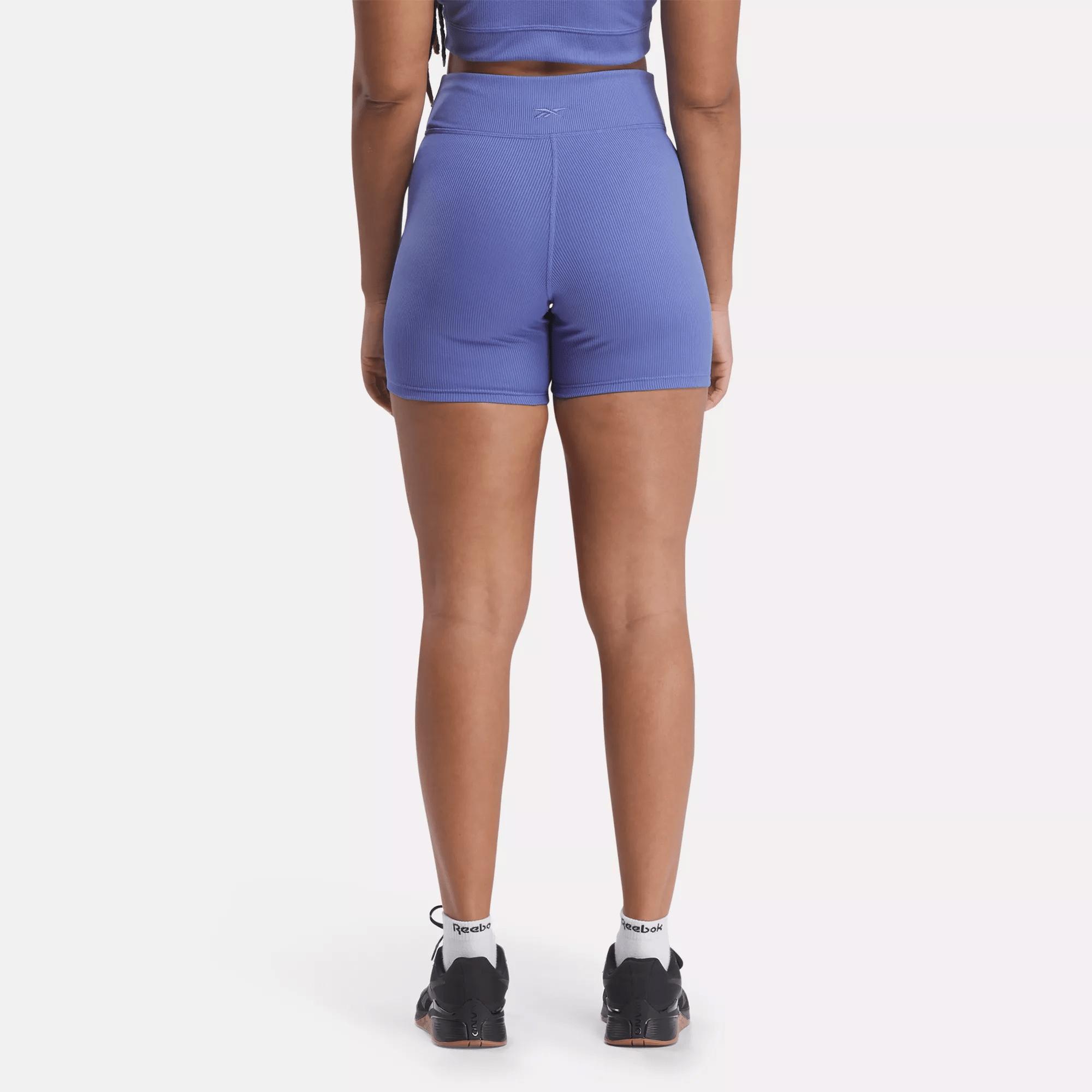 Women's Studio Ribbed High-Rise Bike Shorts Female Product Image