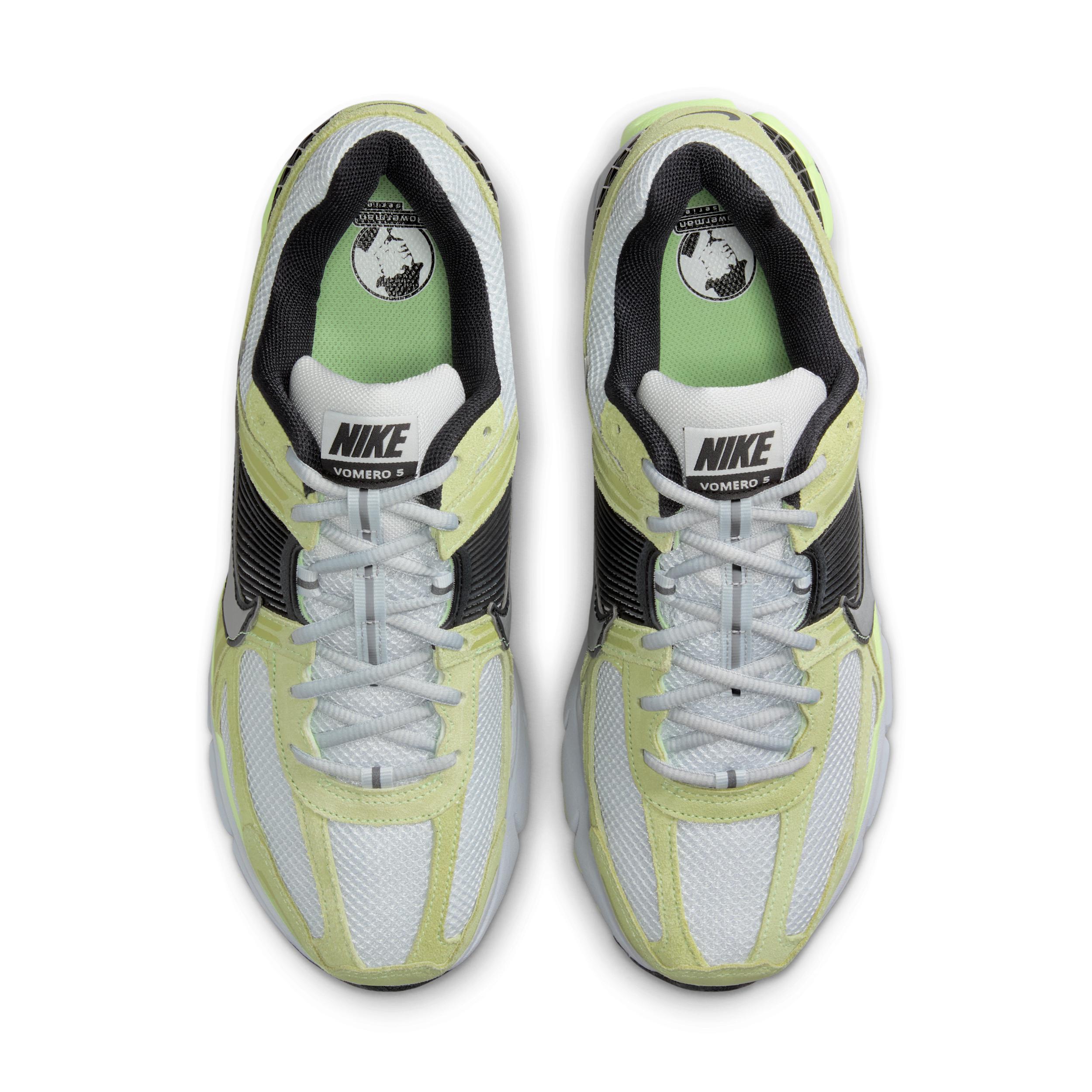 Nike Men's Zoom Vomero 5 Shoes Product Image