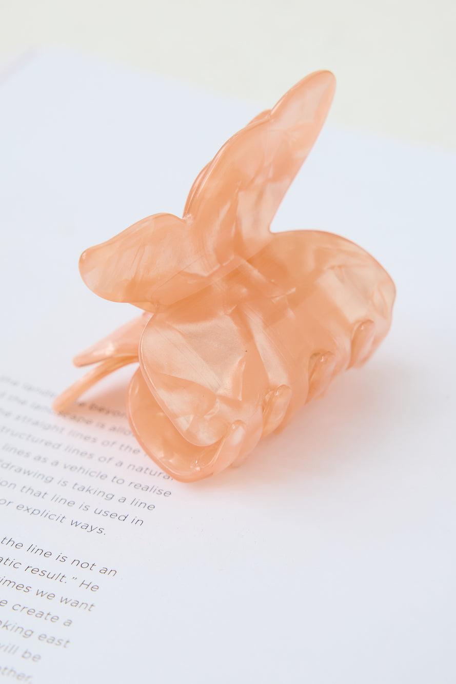 Amara Claw Clip Pink Product Image